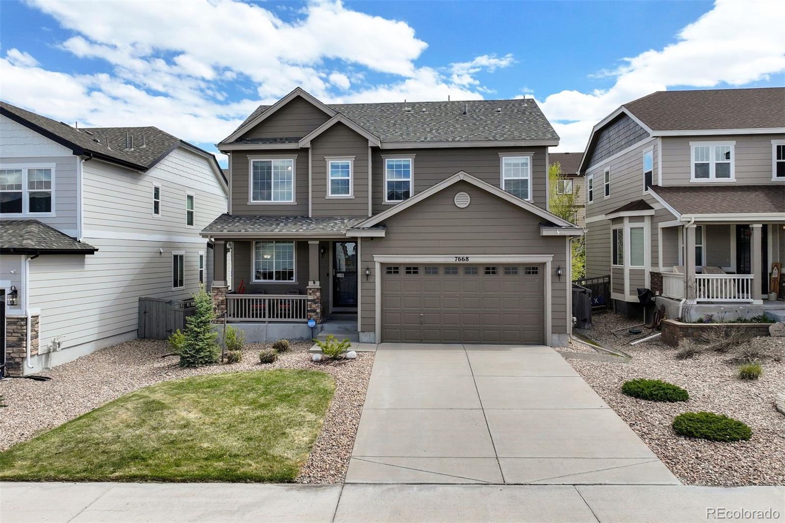 7668  Blue Water Lane, castle rock MLS: 4987594 Beds: 3 Baths: 3 Price: $605,000