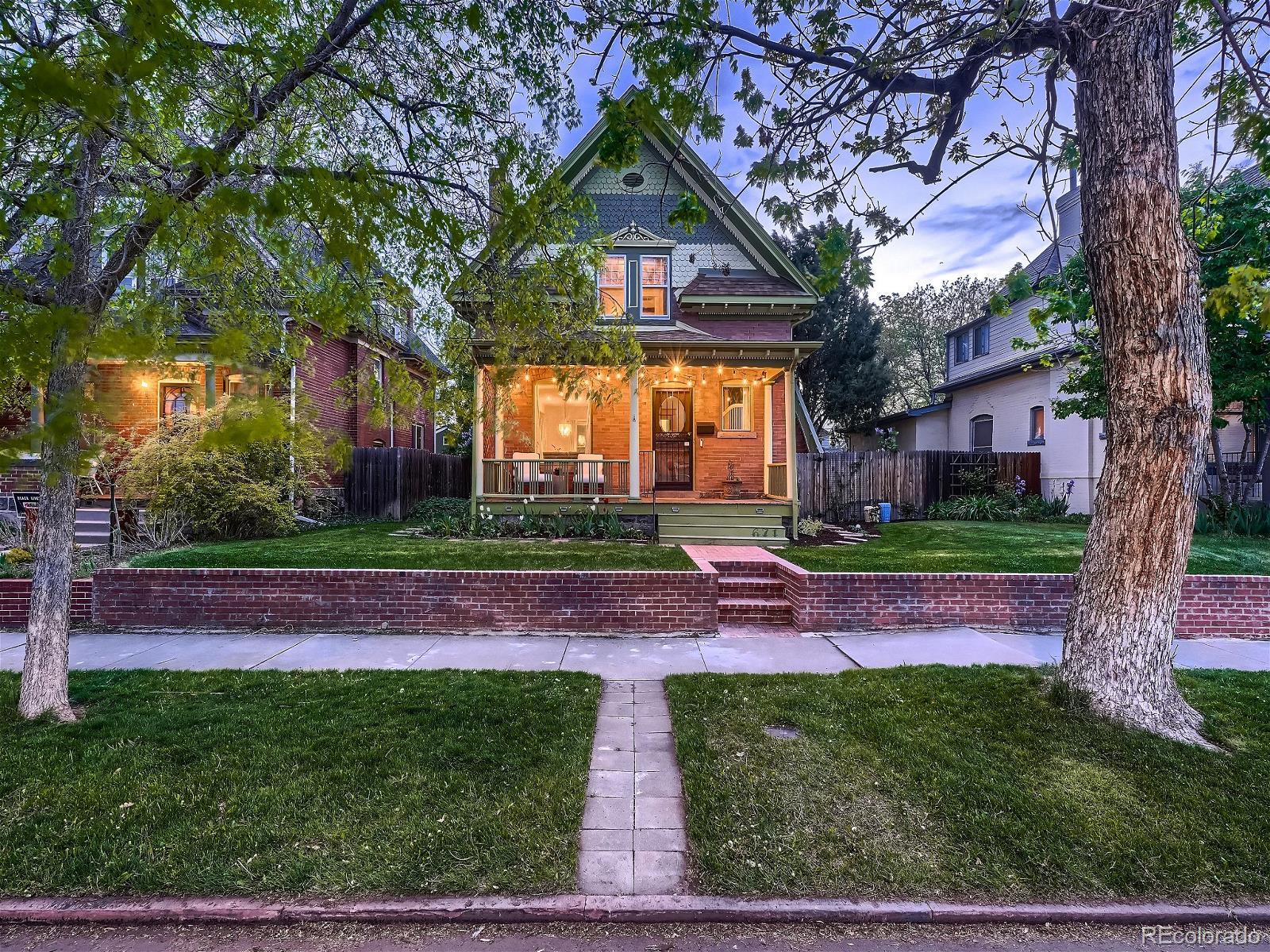 671 S Grant Street, denver MLS: 2827340 Beds: 5 Baths: 2 Price: $900,000