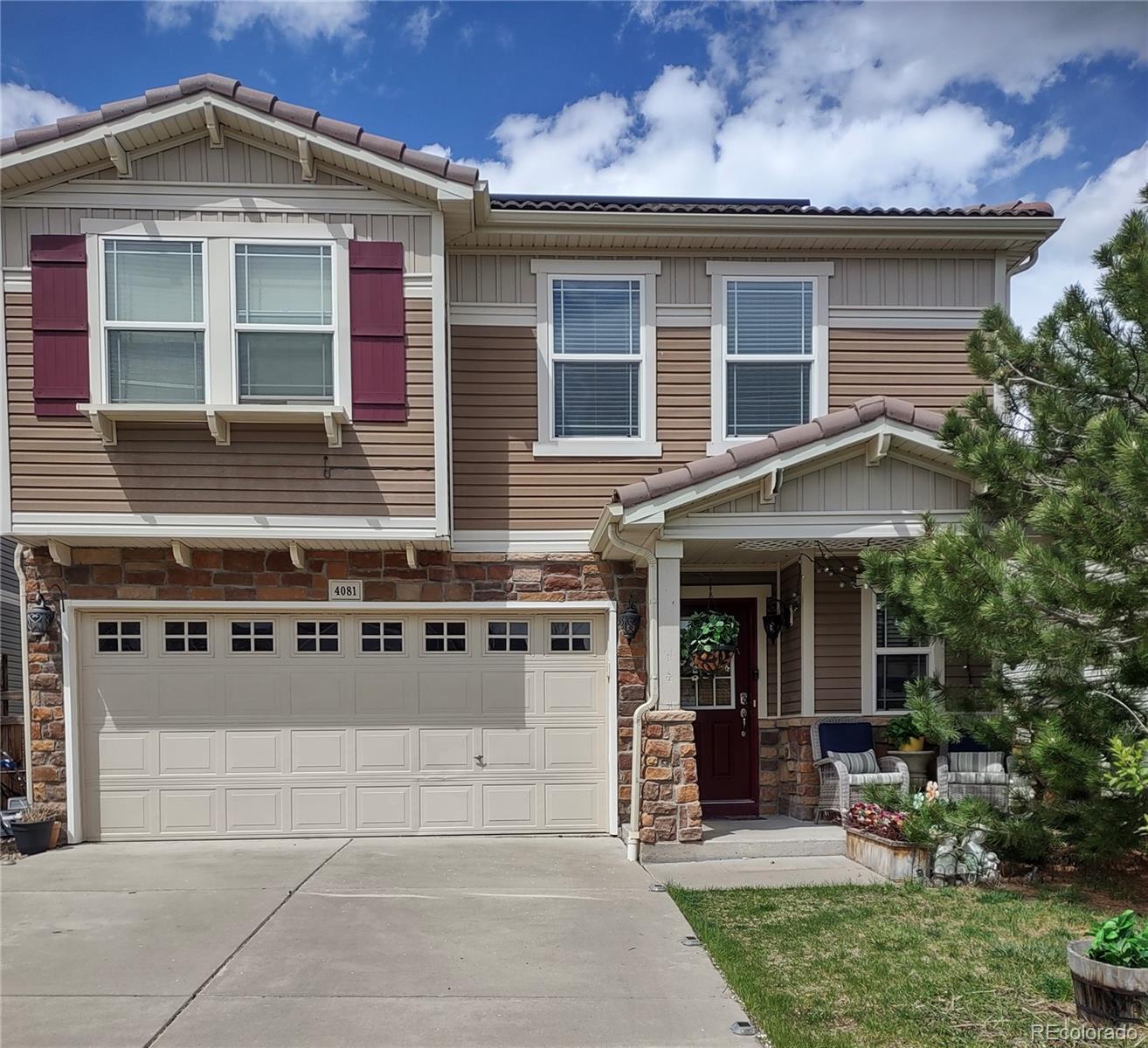 4081  Delight Drive, castle rock MLS: 3607189 Beds: 4 Baths: 3 Price: $569,990