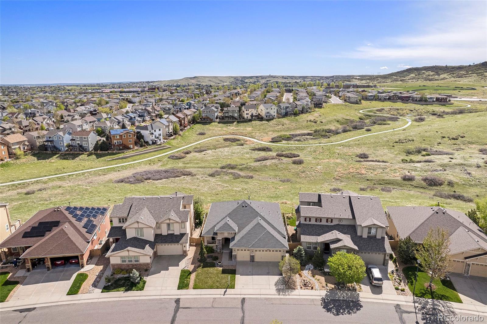 10973  glengate circle, Highlands Ranch sold home. Closed on 2024-05-21 for $1,105,000.