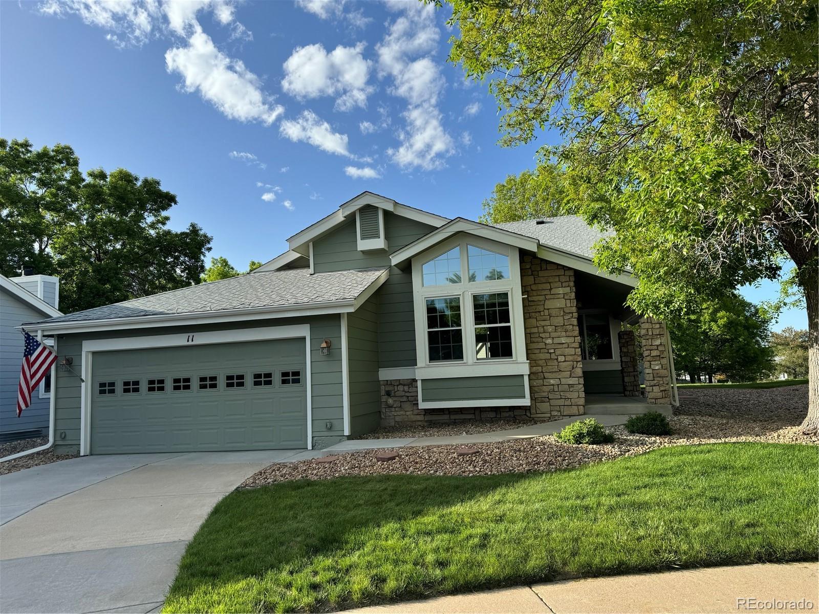 11  Sutherland Court, highlands ranch MLS: 2505801 Beds: 3 Baths: 3 Price: $759,000