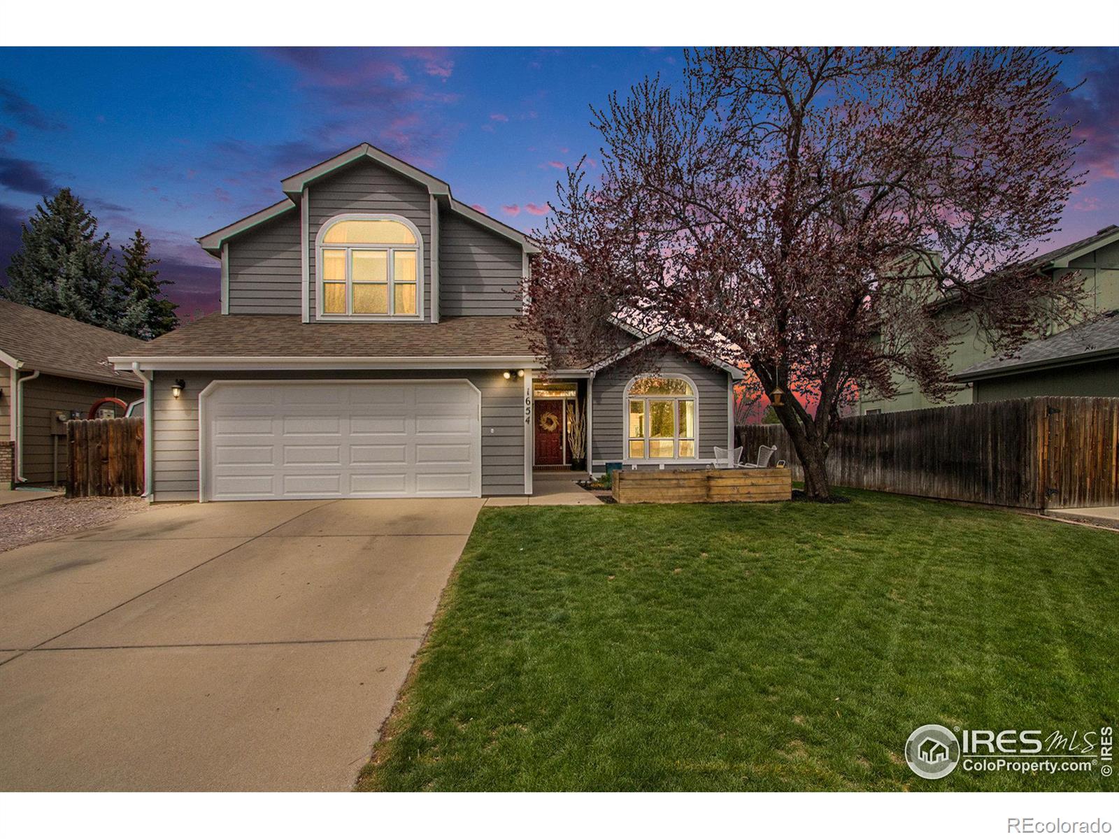 1654  Dogwood Court, fort collins MLS: 4567891008253 Beds: 4 Baths: 4 Price: $685,000