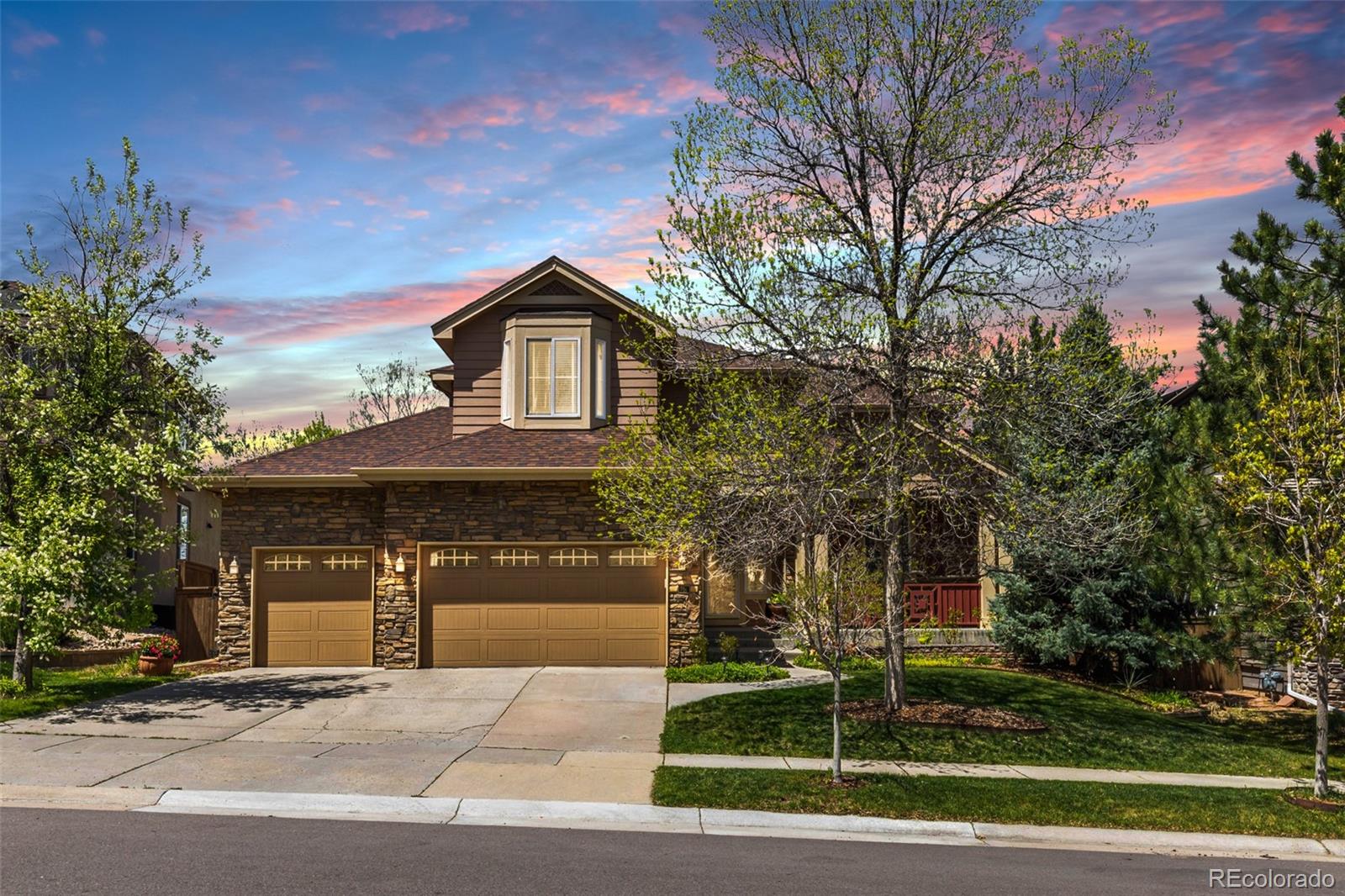 706  Ridgemont Circle, highlands ranch MLS: 3412298 Beds: 5 Baths: 5 Price: $1,250,000