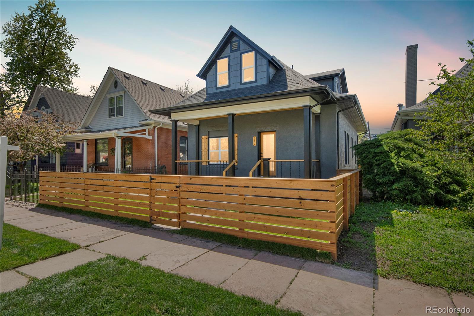 747 S Logan Street, denver MLS: 5142631 Beds: 3 Baths: 3 Price: $1,050,000