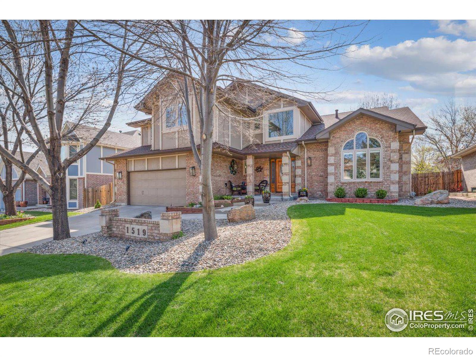 1519  sunset street, Longmont sold home. Closed on 2024-06-13 for $825,000.