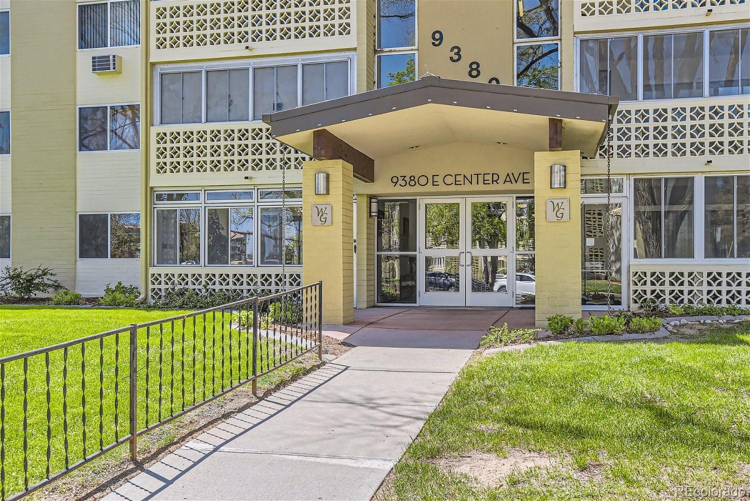 9380 E Center Avenue 11B, Denver  MLS: 3664683 Beds: 2 Baths: 1 Price: $189,000