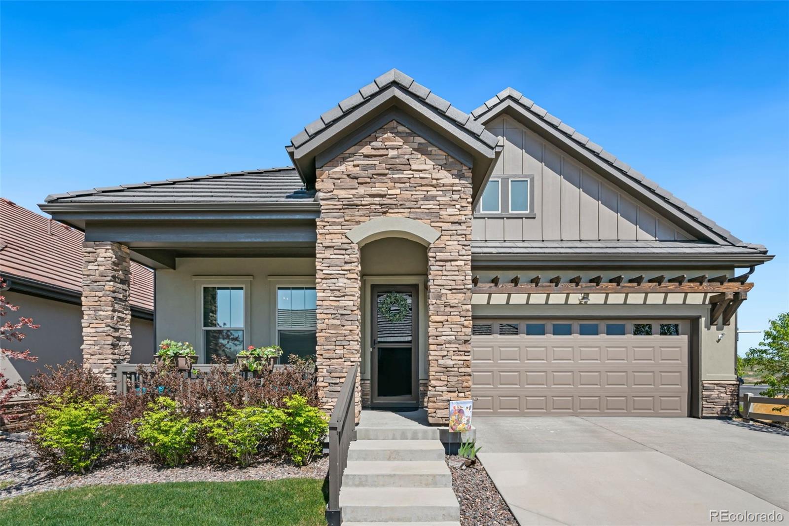 16010  Atlantic Peak Way, broomfield MLS: 8201088 Beds: 2 Baths: 2 Price: $735,000