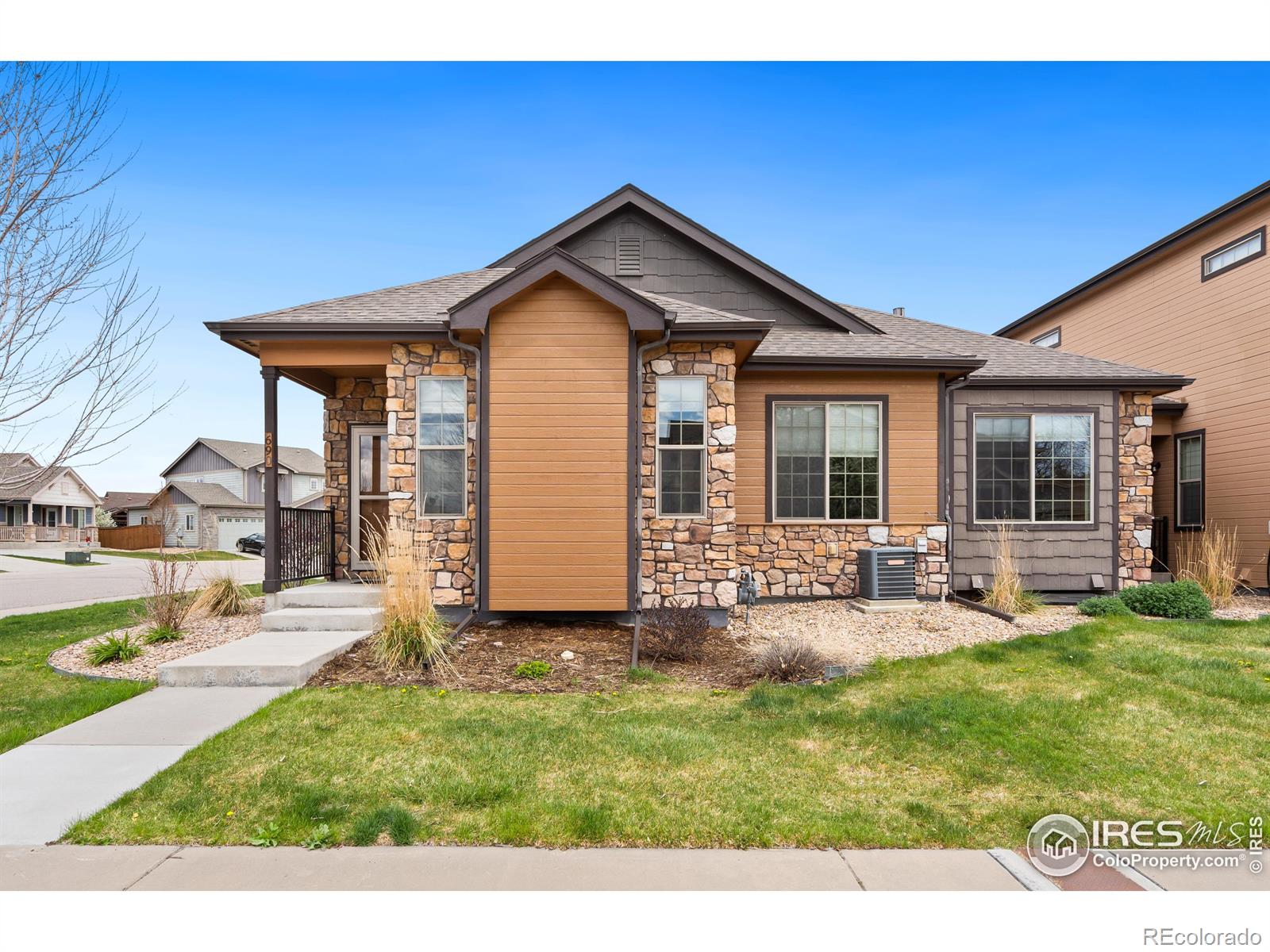 690 callisto drive, Loveland sold home. Closed on 2024-11-26 for $420,000.