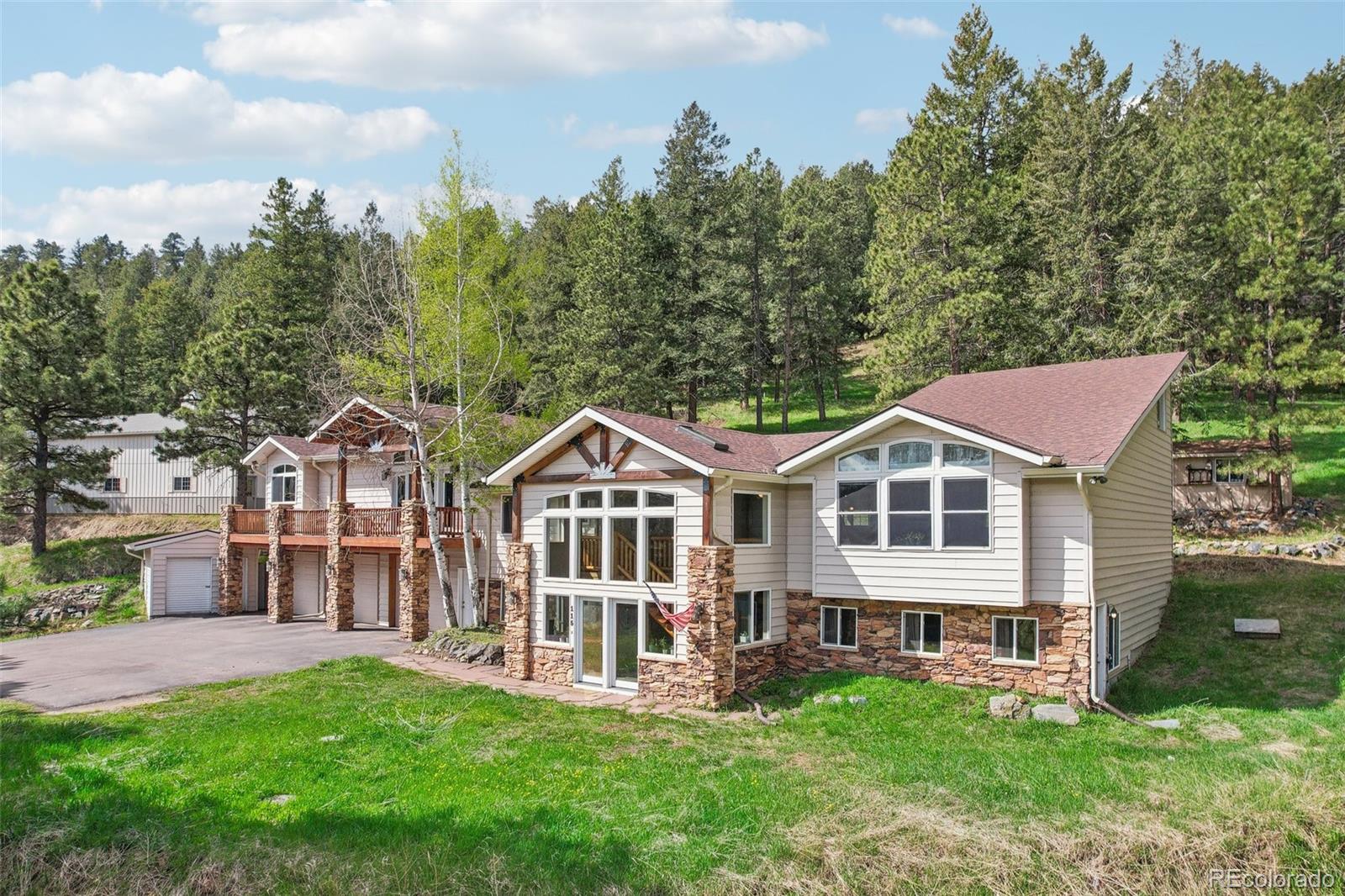 115  Spruce Road, golden MLS: 9470006 Beds: 4 Baths: 3 Price: $1,250,000