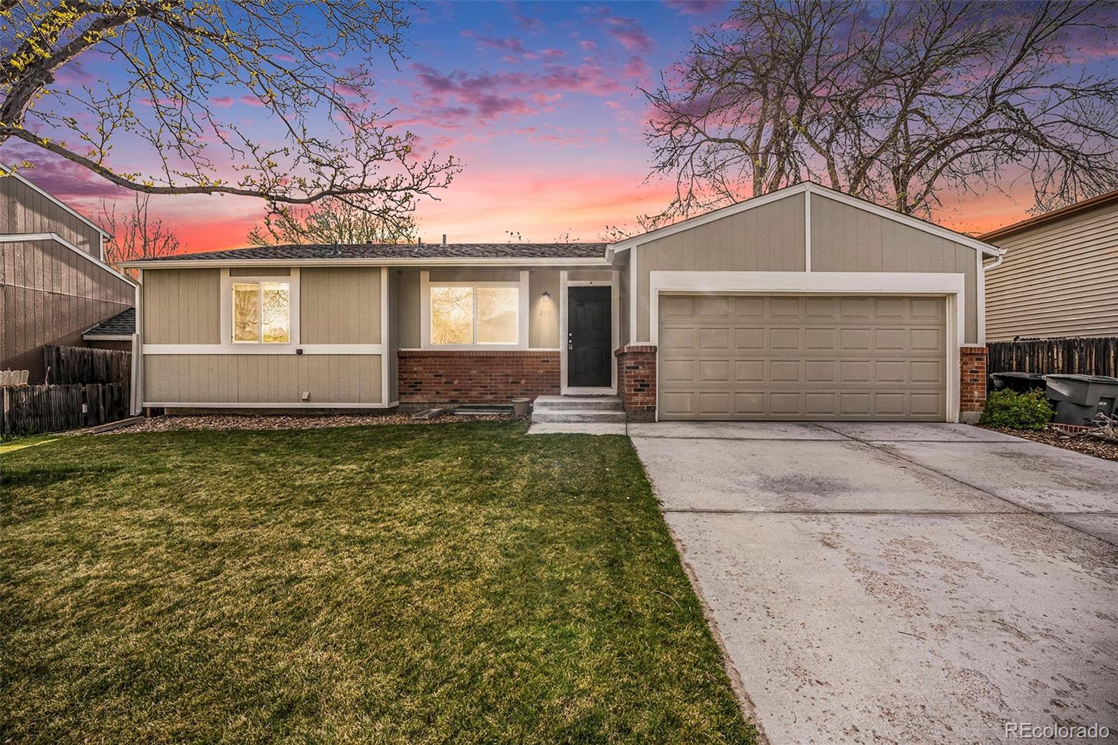 2419  Linden Street, longmont MLS: 7297887 Beds: 3 Baths: 2 Price: $480,000