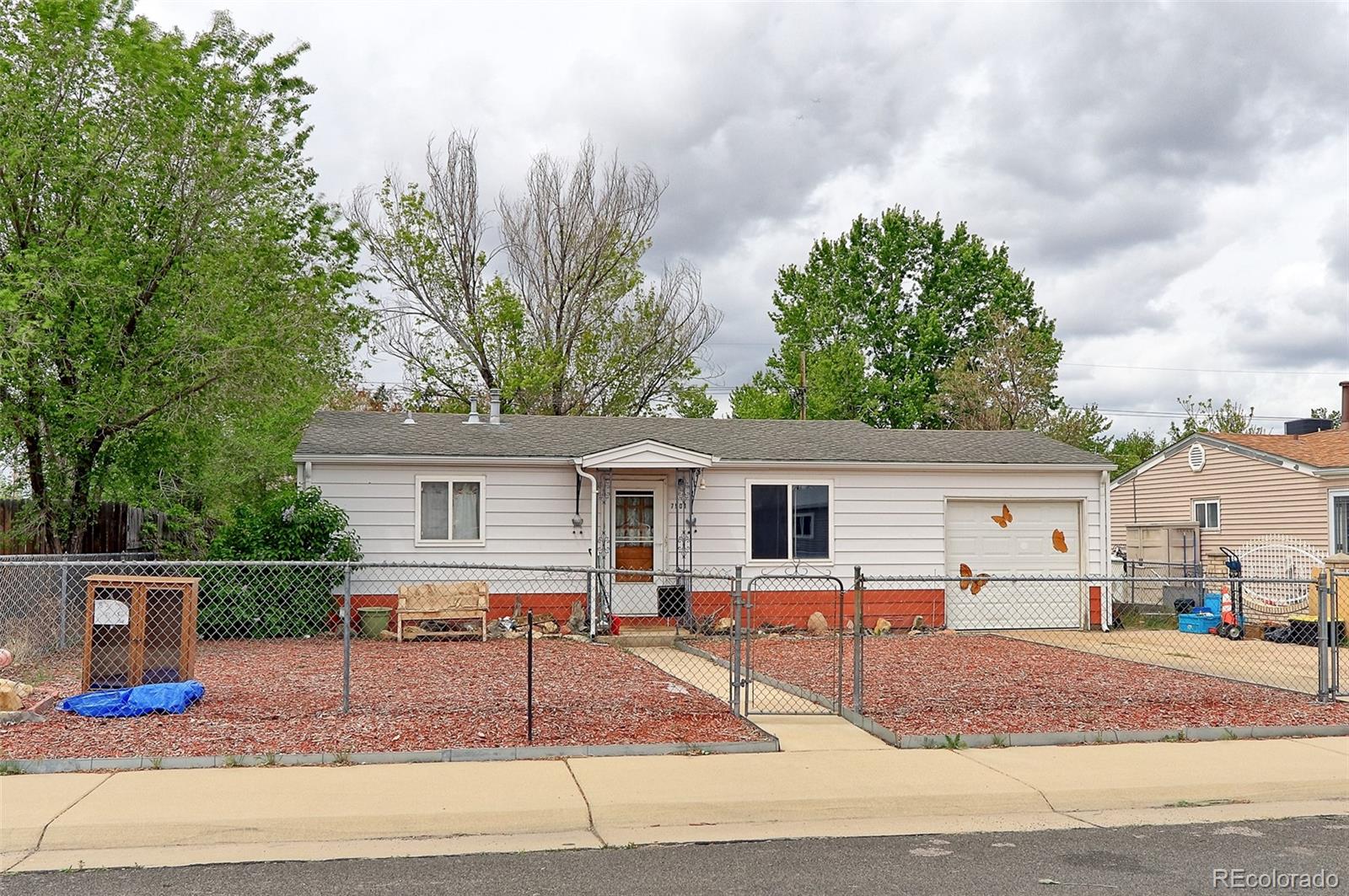 7501  Niagara Street, commerce city MLS: 4797284 Beds: 2 Baths: 1 Price: $315,000