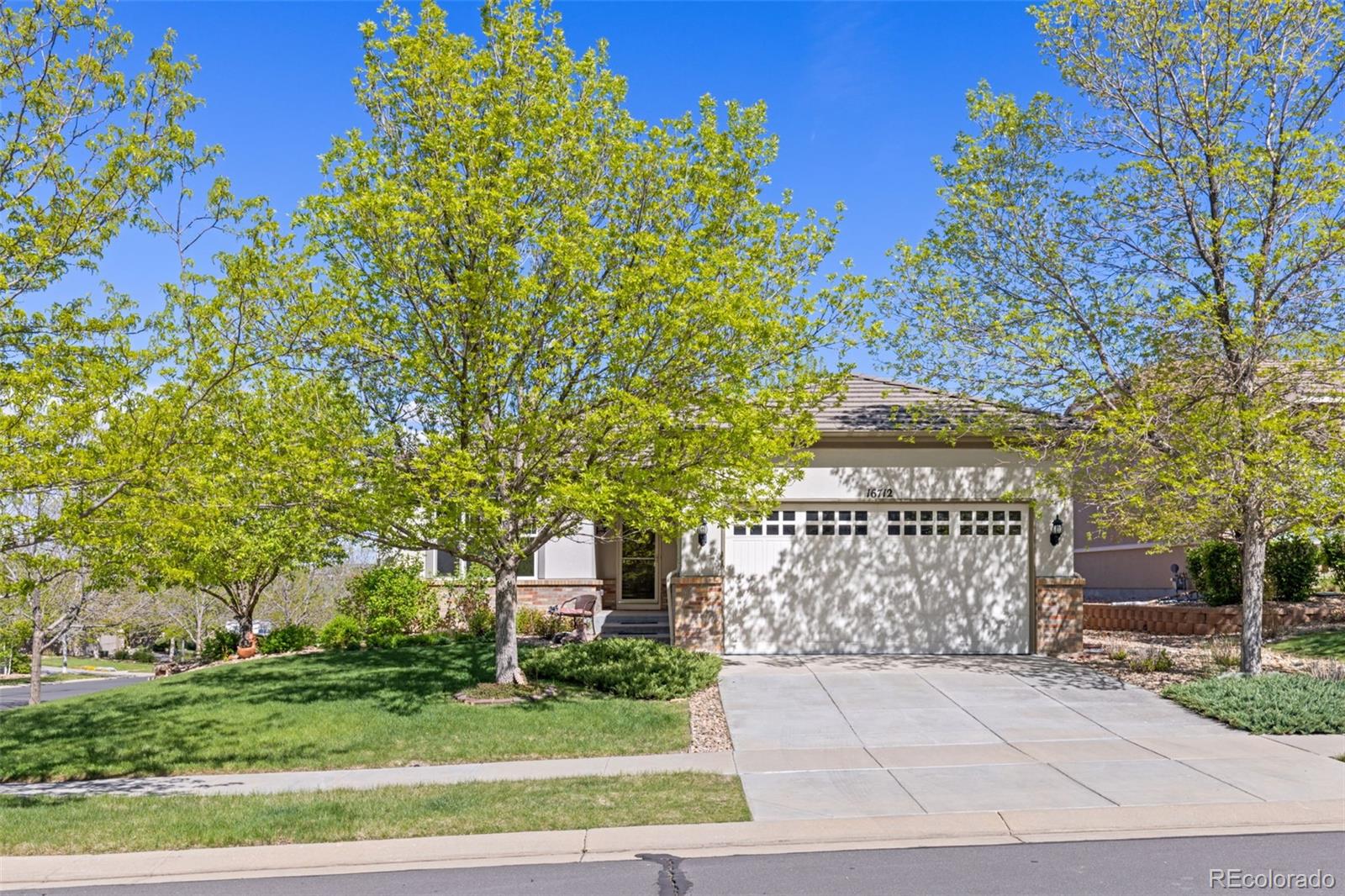 16712  Eolus Way, broomfield MLS: 9005029 Beds: 2 Baths: 2 Price: $629,000