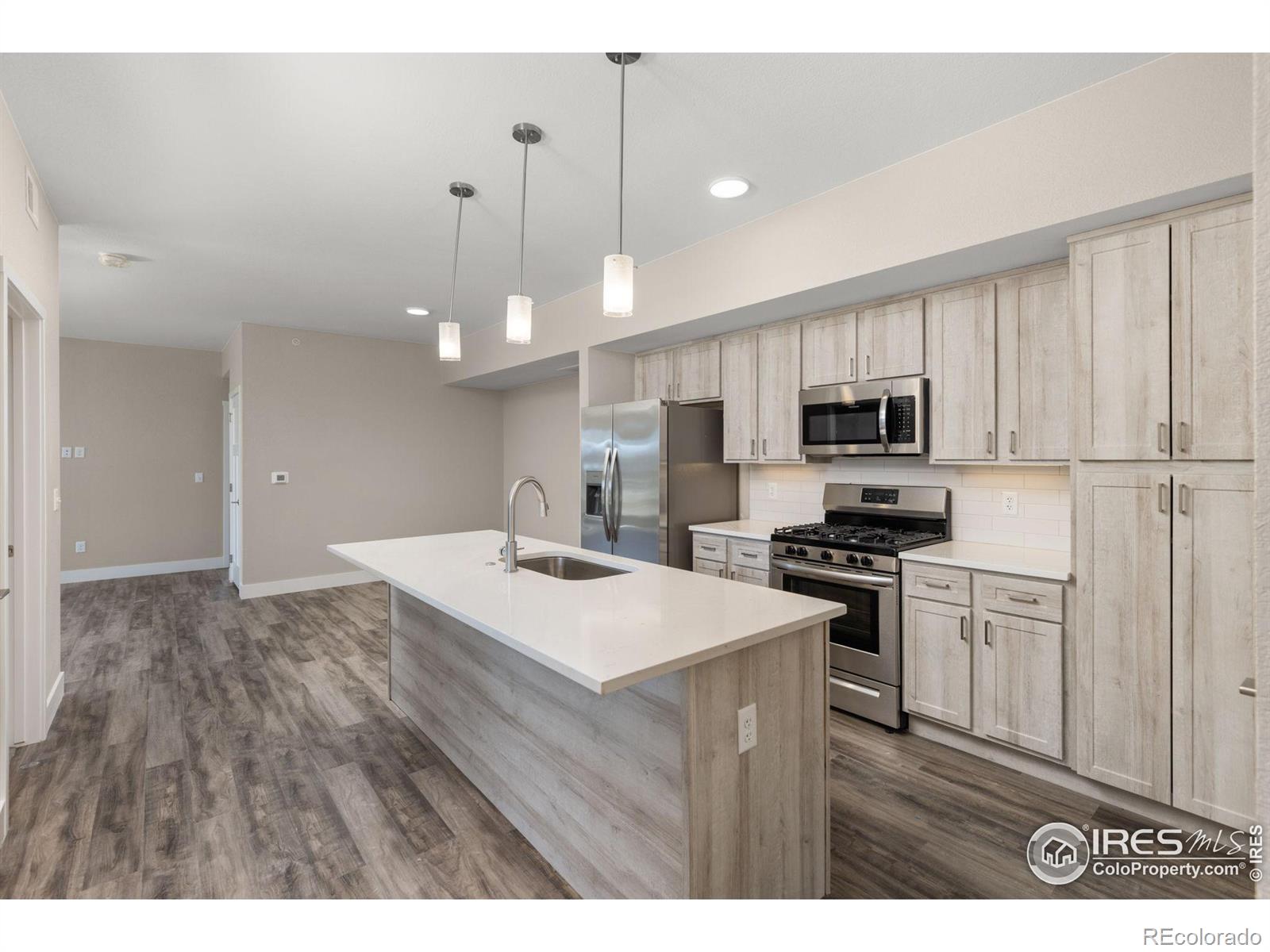 310 s cherrywood drive, Lafayette sold home. Closed on 2024-07-24 for $358,920.