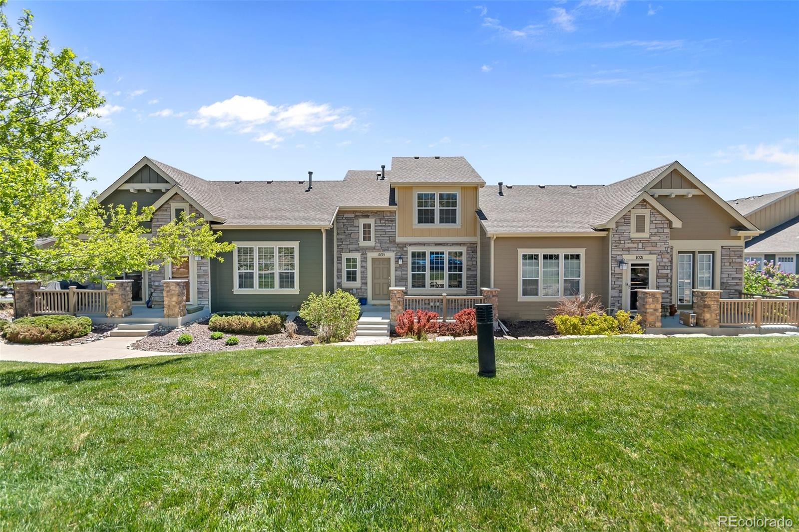 1035  Snowy Mesa Place , Castle Rock  MLS: 6124926 Beds: 2 Baths: 3 Price: $459,900