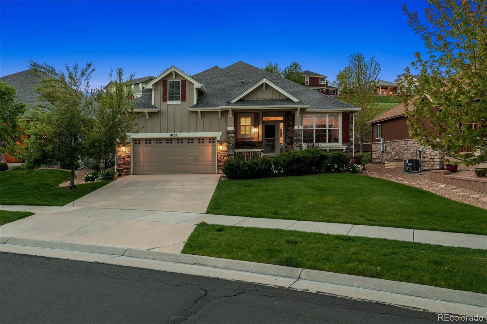 8735  Deframe Court, arvada MLS: 2433889 Beds: 4 Baths: 3 Price: $829,000