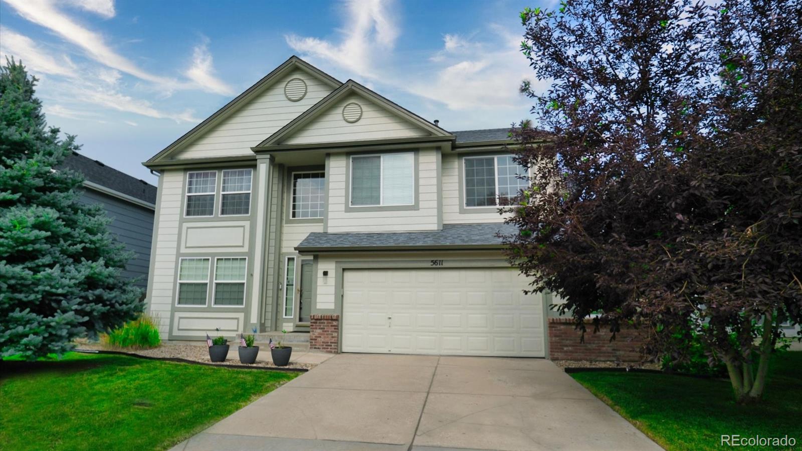 5611  Spruce Avenue, castle rock MLS: 6189948 Beds: 4 Baths: 4 Price: $599,999