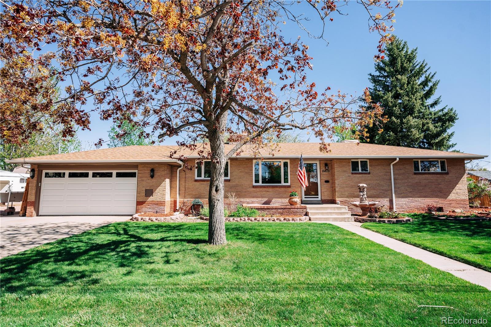 8415 W 59th Avenue, arvada MLS: 1770162 Beds: 5 Baths: 2 Price: $694,900