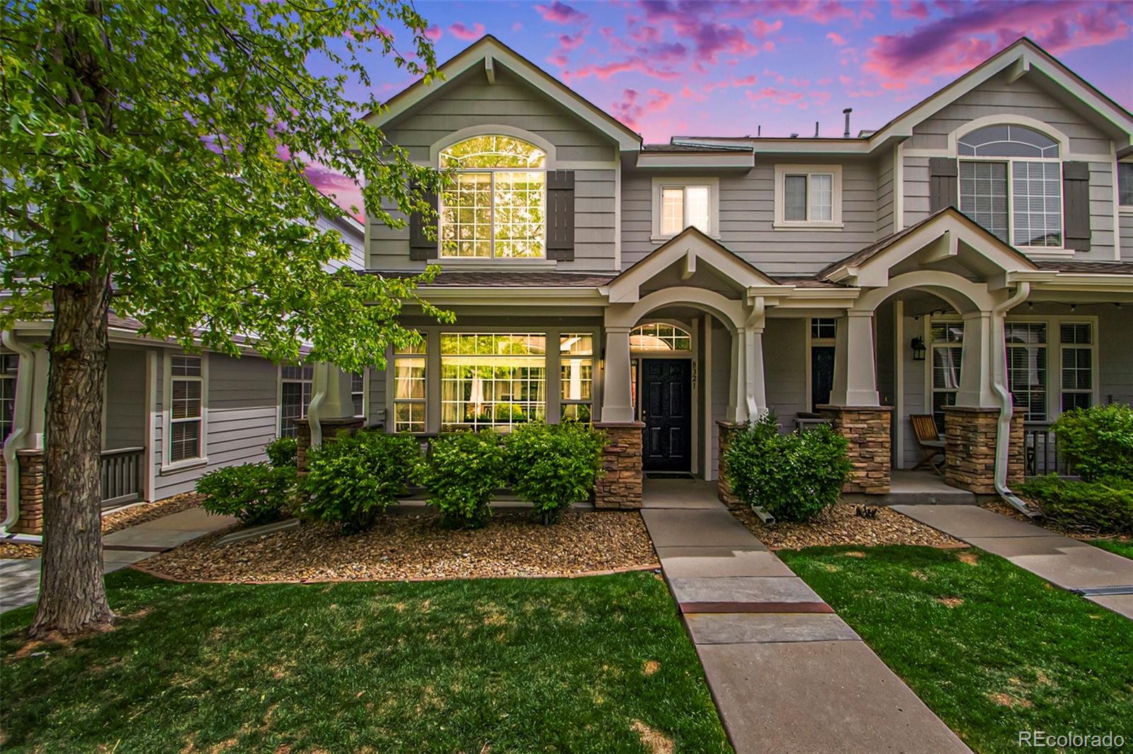 8321  Stonybridge Circle , Highlands Ranch  MLS: 7599269 Beds: 3 Baths: 3 Price: $495,000