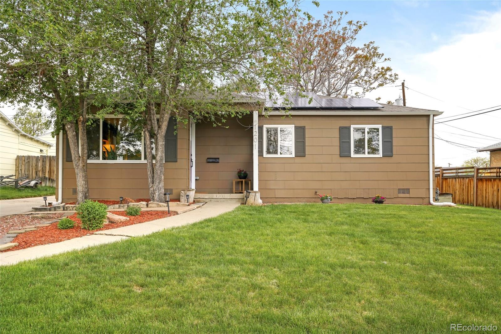 1201 S Raritan Street, denver MLS: 9472279 Beds: 3 Baths: 1 Price: $480,000