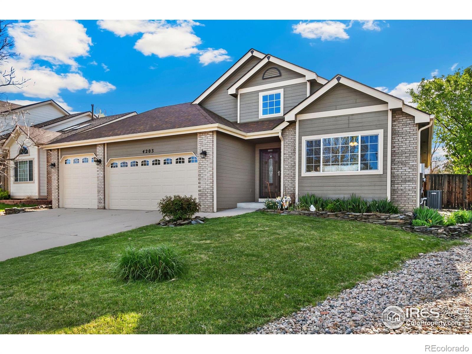 4203  Lookout Lane, fort collins MLS: 4567891009101 Beds: 3 Baths: 2 Price: $615,000