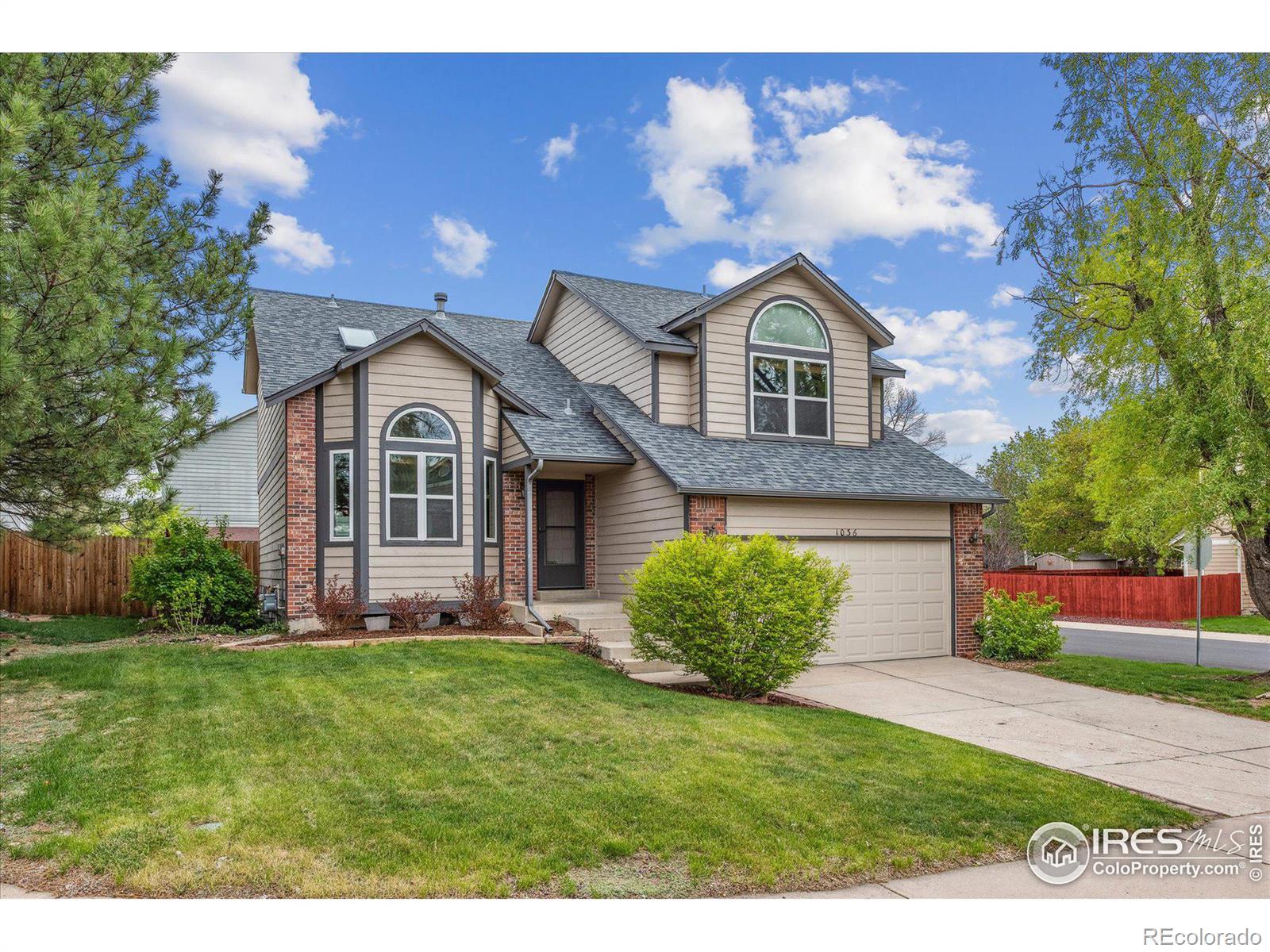 1036  Deer Creek Lane, fort collins MLS: 4567891009120 Beds: 3 Baths: 3 Price: $585,000