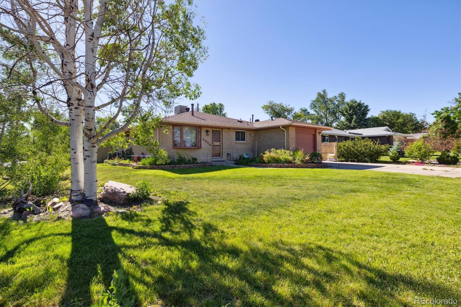 6324  Urban Street, arvada MLS: 2803733 Beds: 4 Baths: 2 Price: $530,000