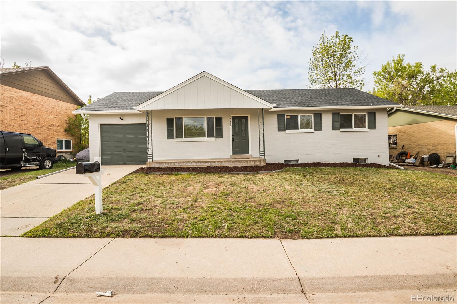 14900  Robins Drive, denver MLS: 2045239 Beds: 5 Baths: 2 Price: $454,973