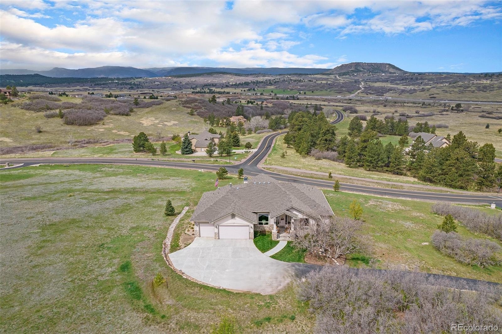 4002  Bell Mountain Drive, castle rock MLS: 7817521 Beds: 5 Baths: 5 Price: $1,400,000