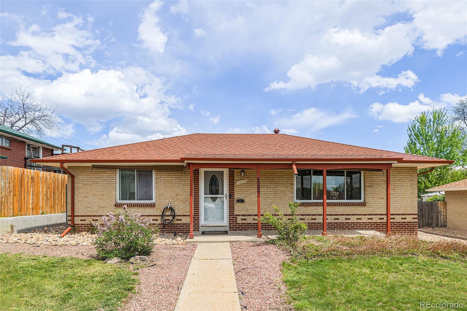 6356  Yukon Court, arvada MLS: 5935231 Beds: 4 Baths: 3 Price: $600,000