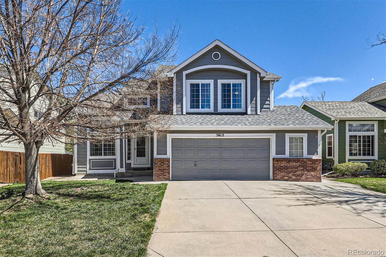 5613  Spruce Avenue, castle rock MLS: 2972493 Beds: 5 Baths: 4 Price: $613,000