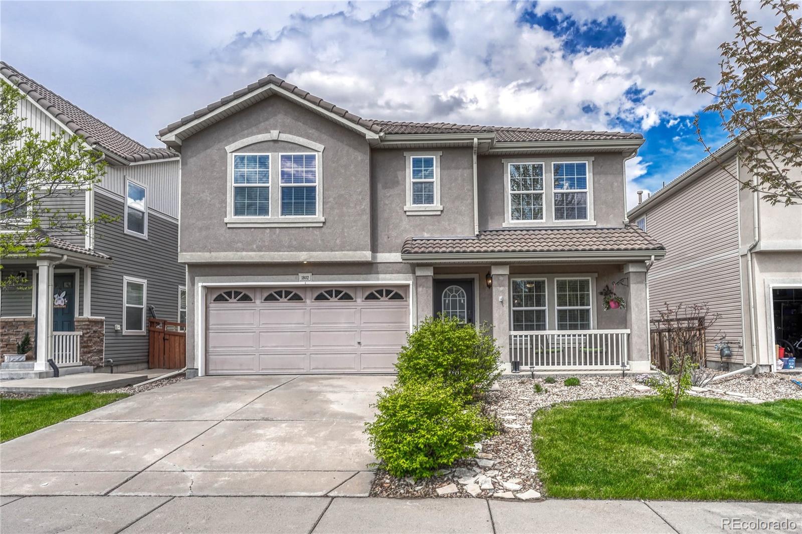 1802  Morningview Lane, castle rock MLS: 9977247 Beds: 3 Baths: 3 Price: $585,000