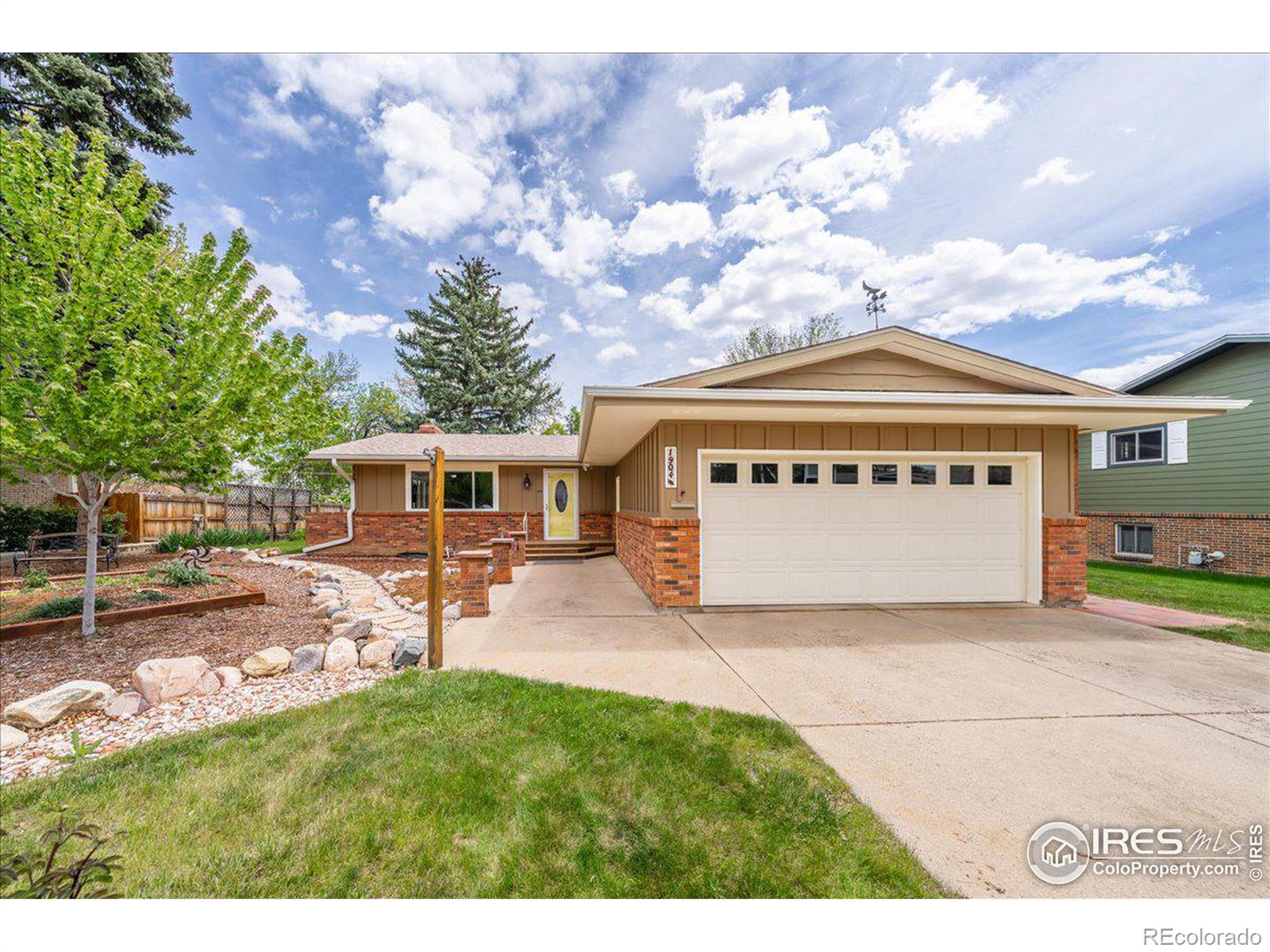 1904  Leila Drive, loveland MLS: 4567891009379 Beds: 3 Baths: 2 Price: $440,000