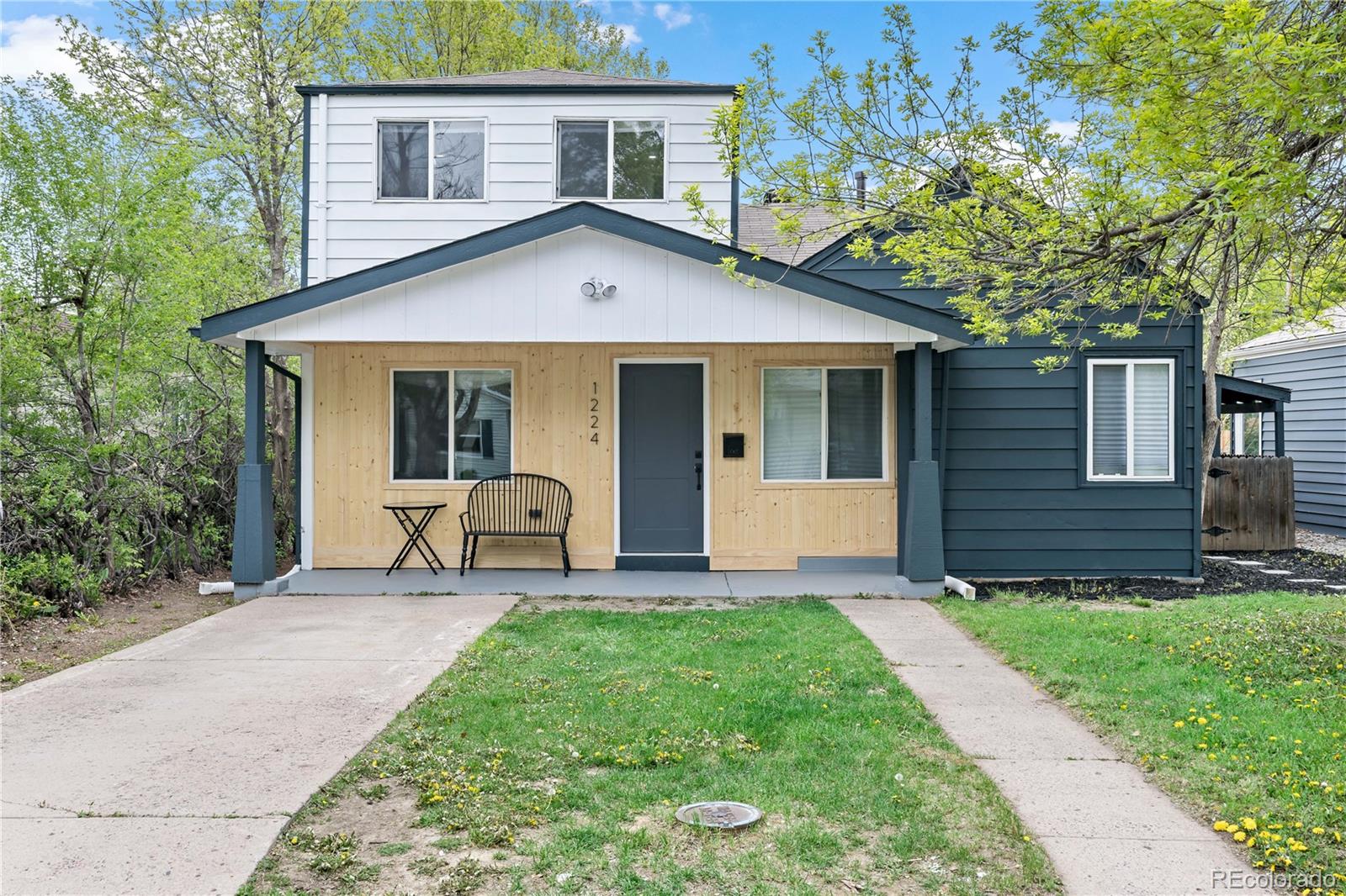 1224  Trenton Street, denver MLS: 9248095 Beds: 4 Baths: 2 Price: $599,900