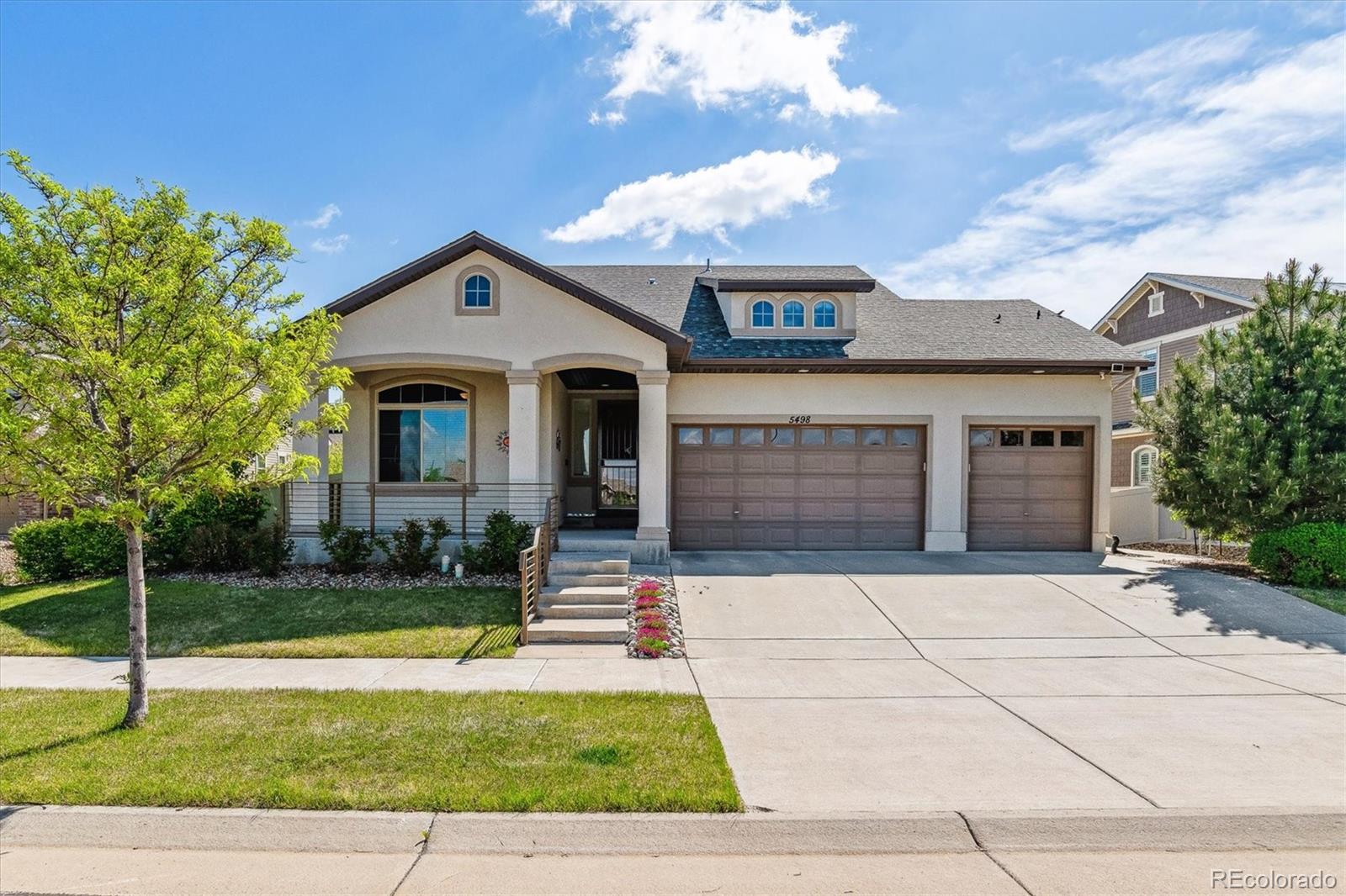 5498  Fundy Street, denver MLS: 9884210 Beds: 3 Baths: 3 Price: $649,724