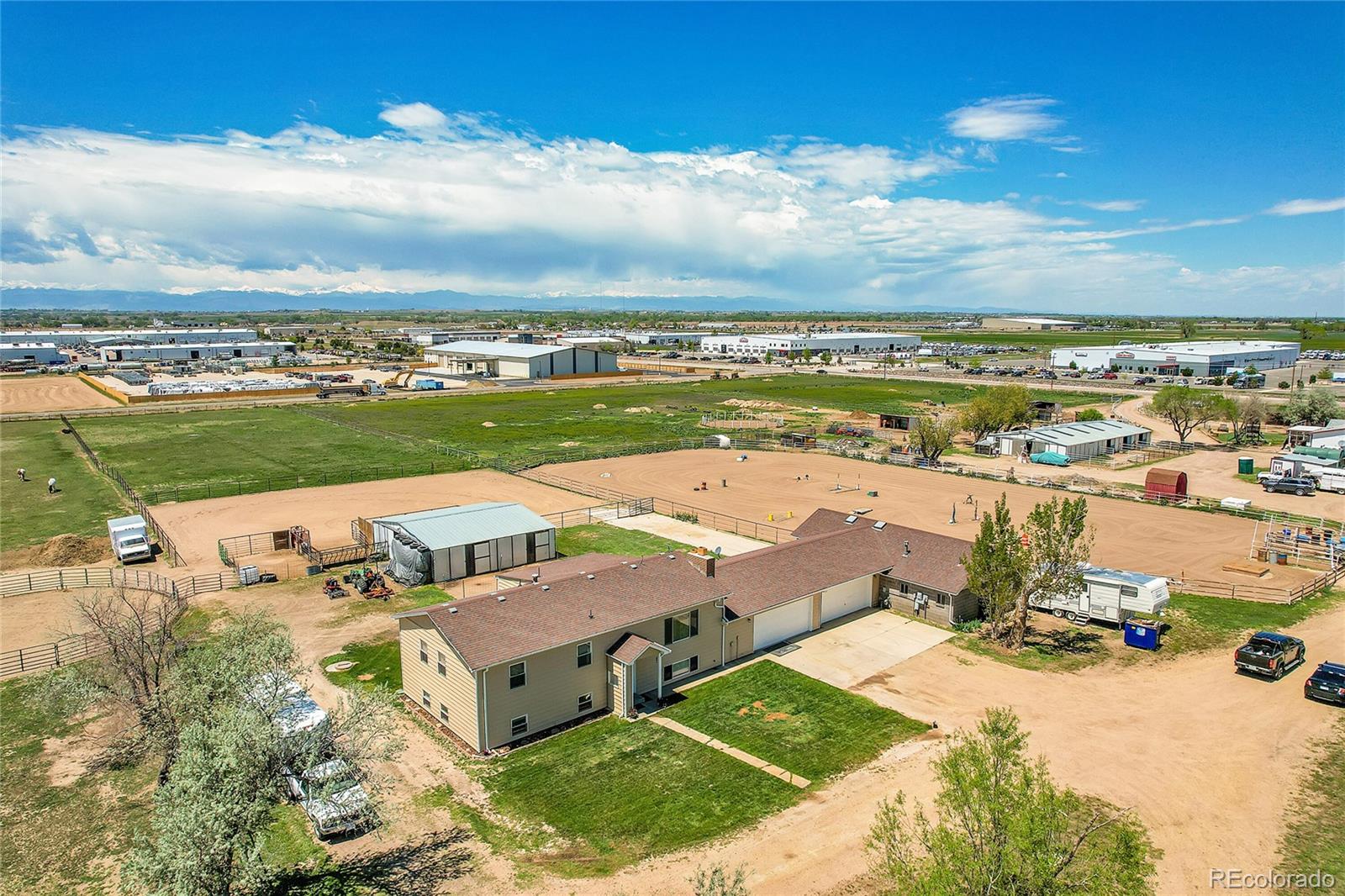 13750  County Road 8 , fort lupton MLS: 8907755 Beds: 4 Baths: 3 Price: $799,000