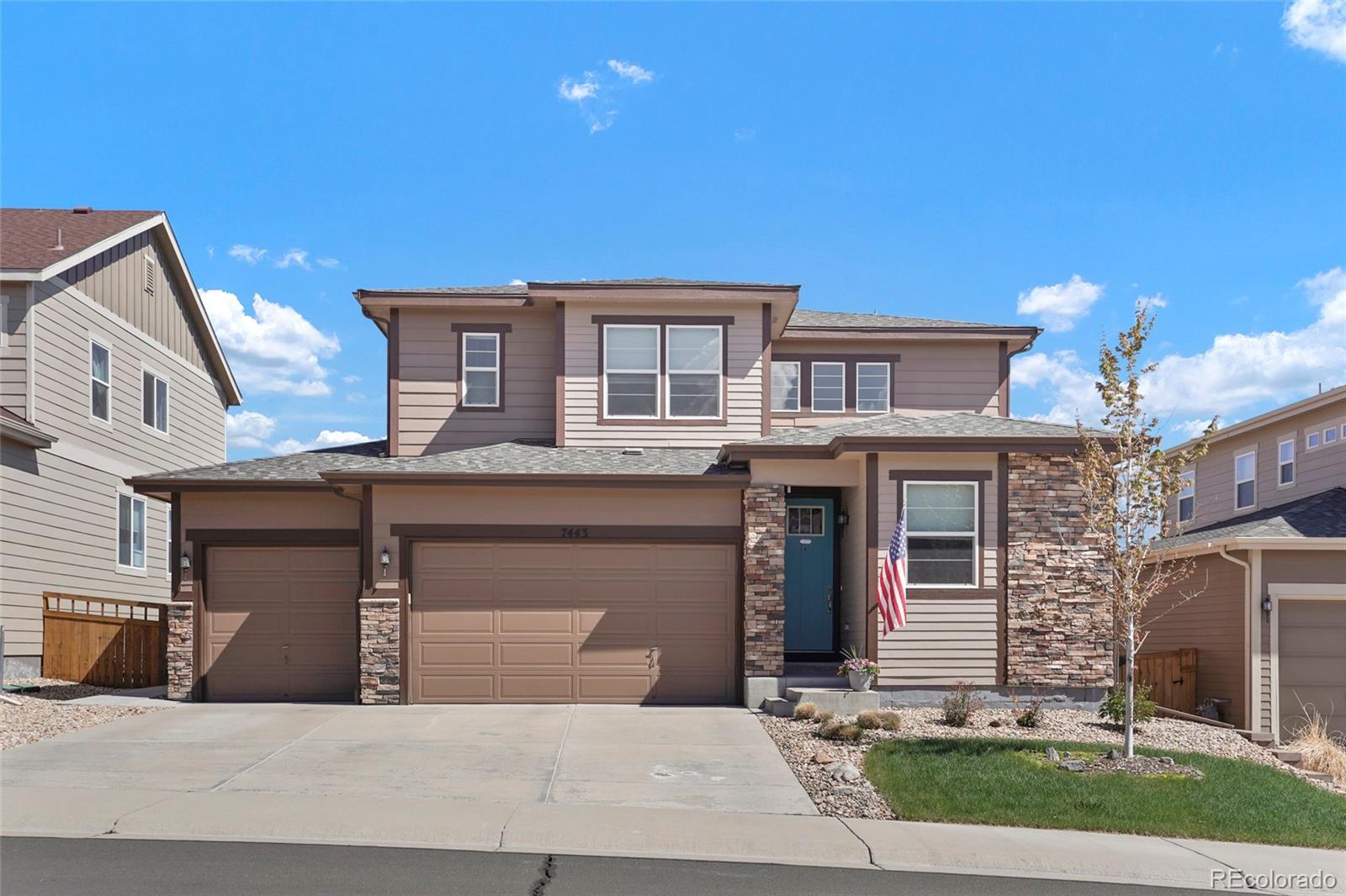 7443  Bandit Drive, castle rock MLS: 9656158 Beds: 3 Baths: 3 Price: $649,900