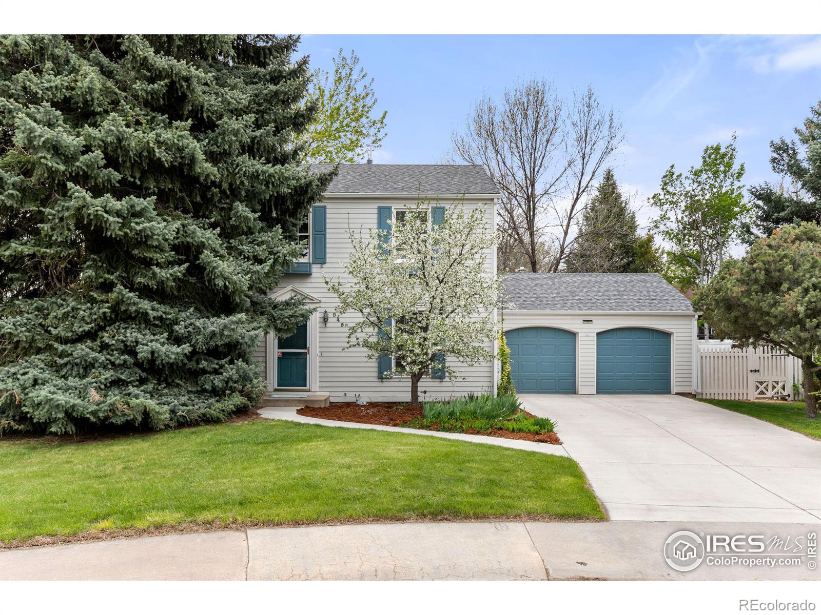 945  Chippewa Court, fort collins MLS: 4567891009468 Beds: 4 Baths: 4 Price: $800,000