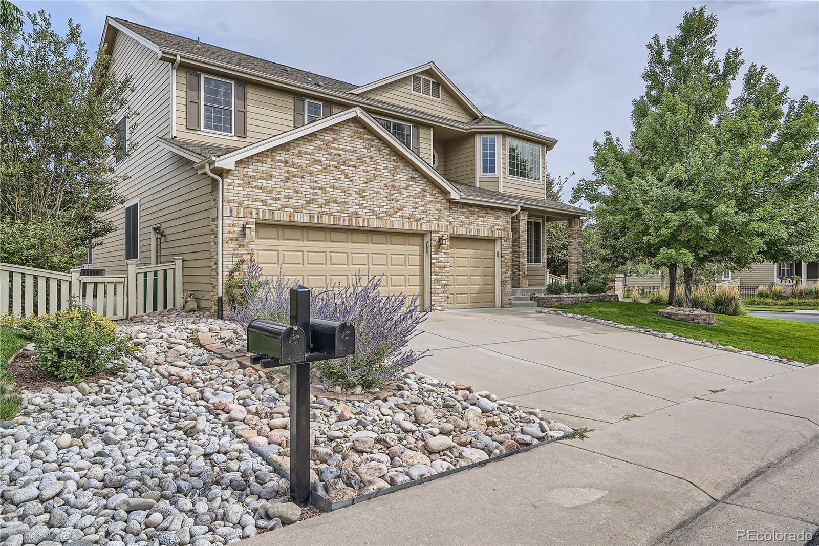 6102  Devinney Way, arvada MLS: 2868471 Beds: 7 Baths: 4 Price: $850,000