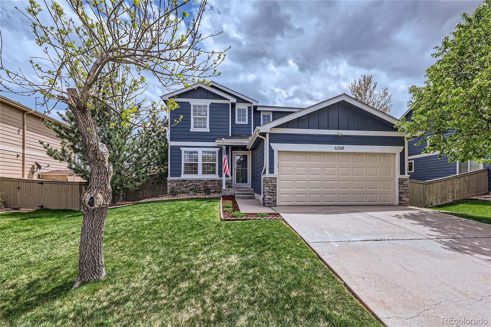 6268  Millbridge Avenue, castle rock MLS: 3212551 Beds: 4 Baths: 4 Price: $575,000