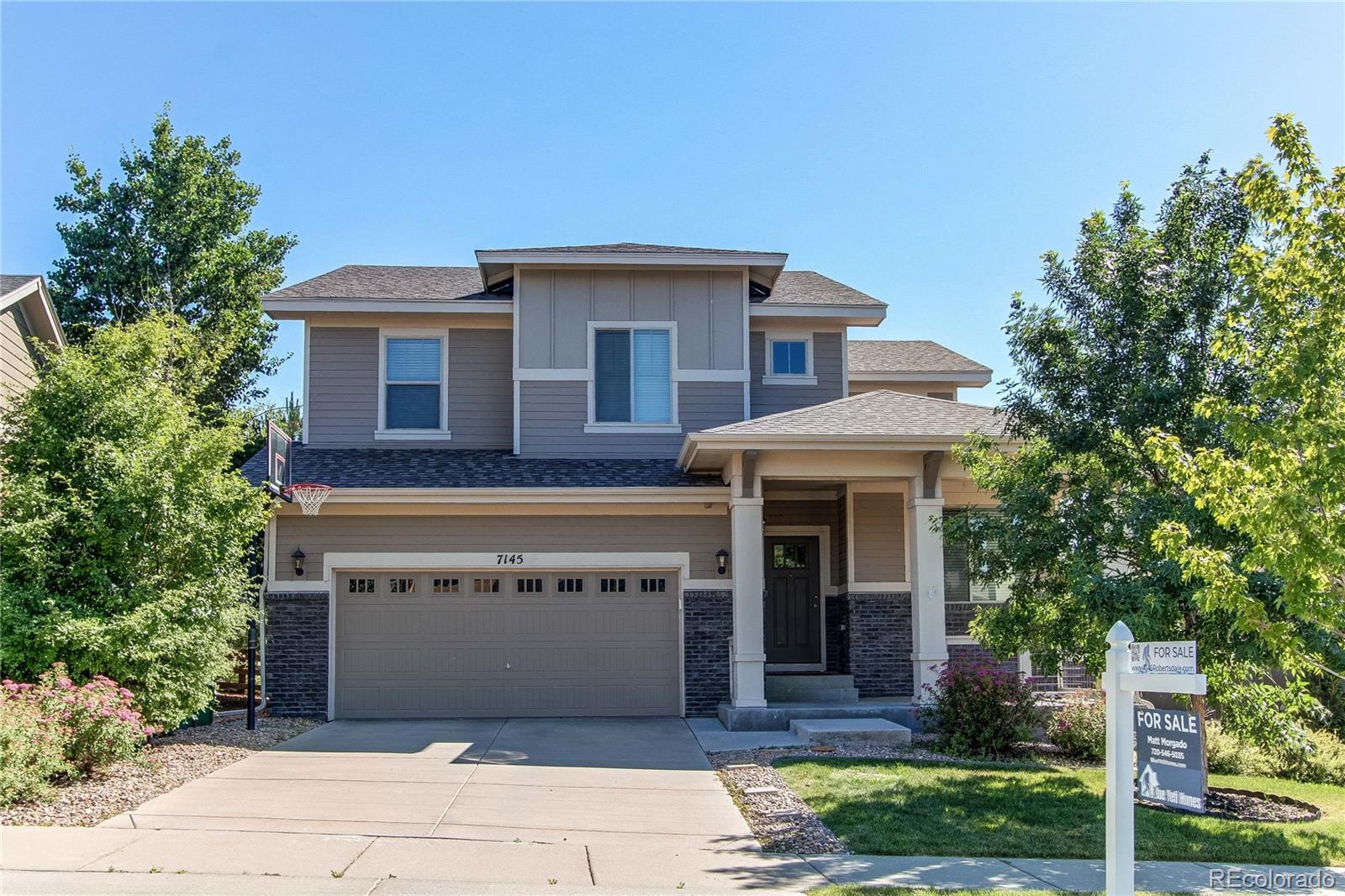 7145 s robertsdale way, aurora sold home. Closed on 2024-09-10 for $620,000.