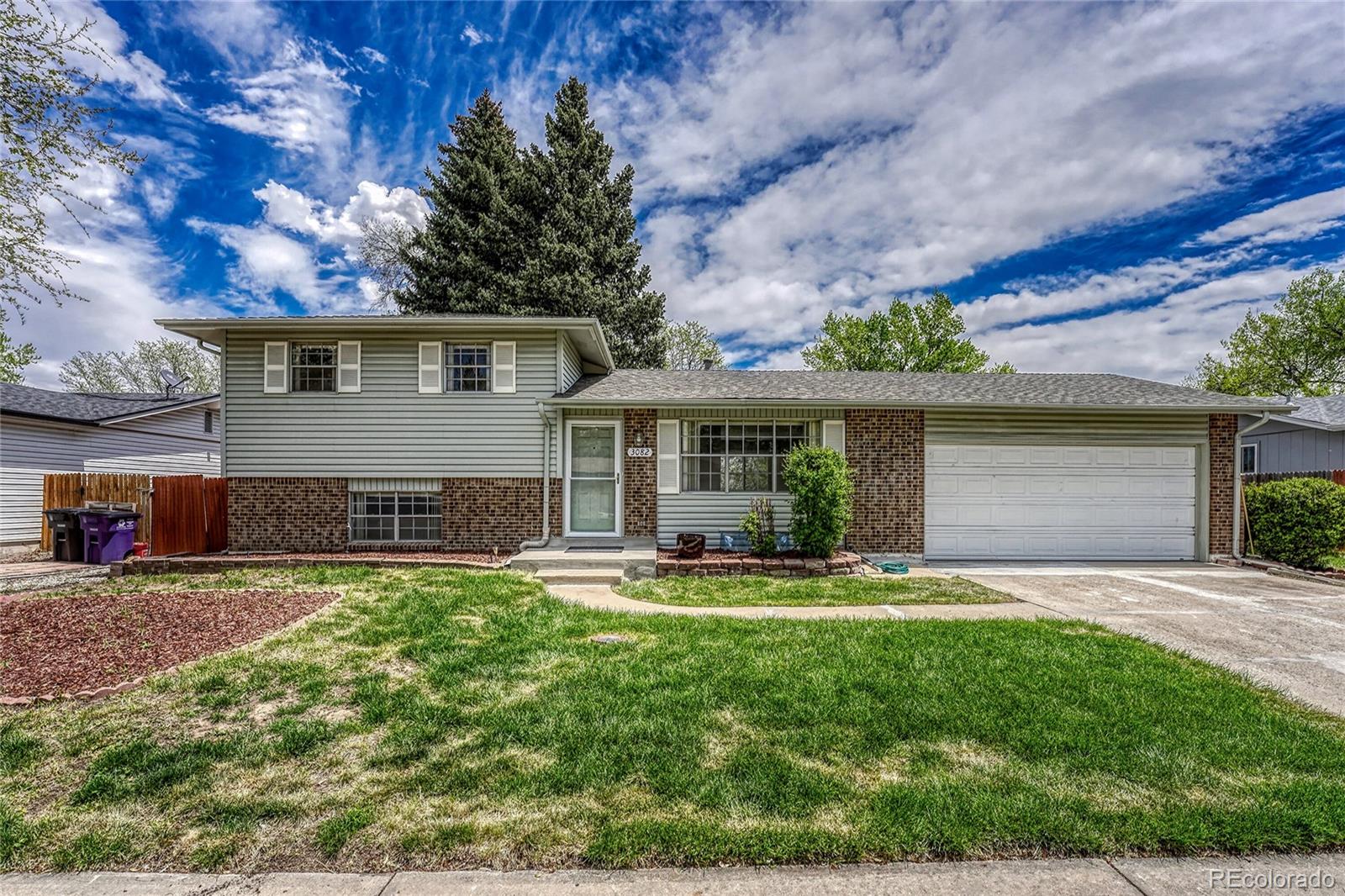 3082 S Boston Court, denver MLS: 4426314 Beds: 4 Baths: 2 Price: $529,900