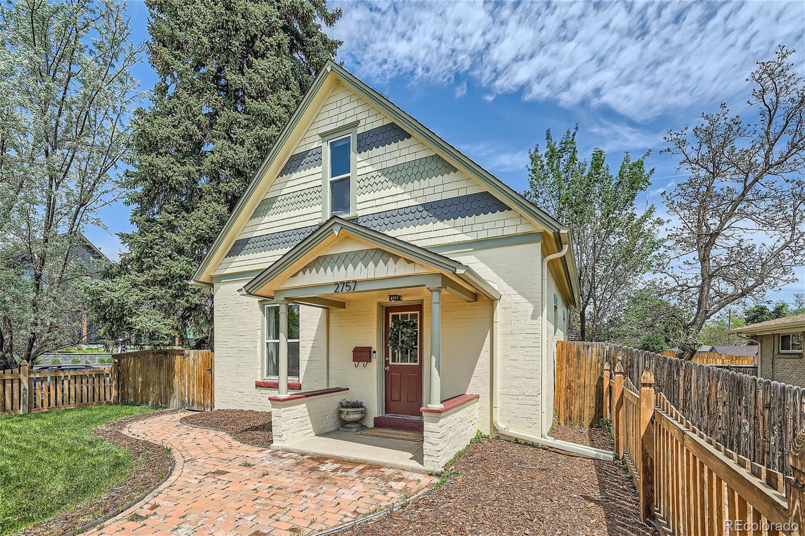 2757 W 46th Avenue, denver MLS: 8241567 Beds: 4 Baths: 3 Price: $850,000