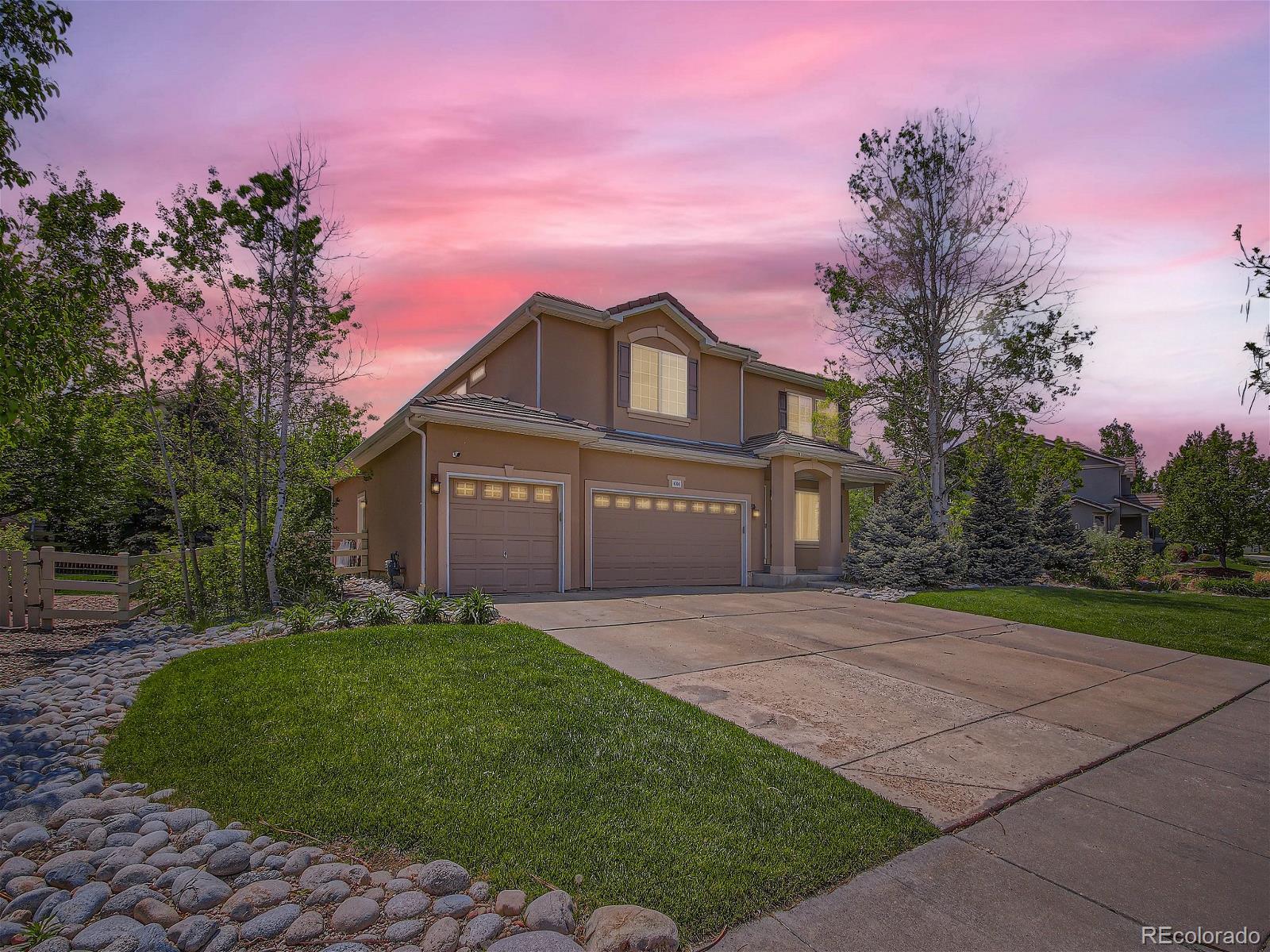 4706  Longs Court, broomfield MLS: 3015627 Beds: 5 Baths: 5 Price: $825,000