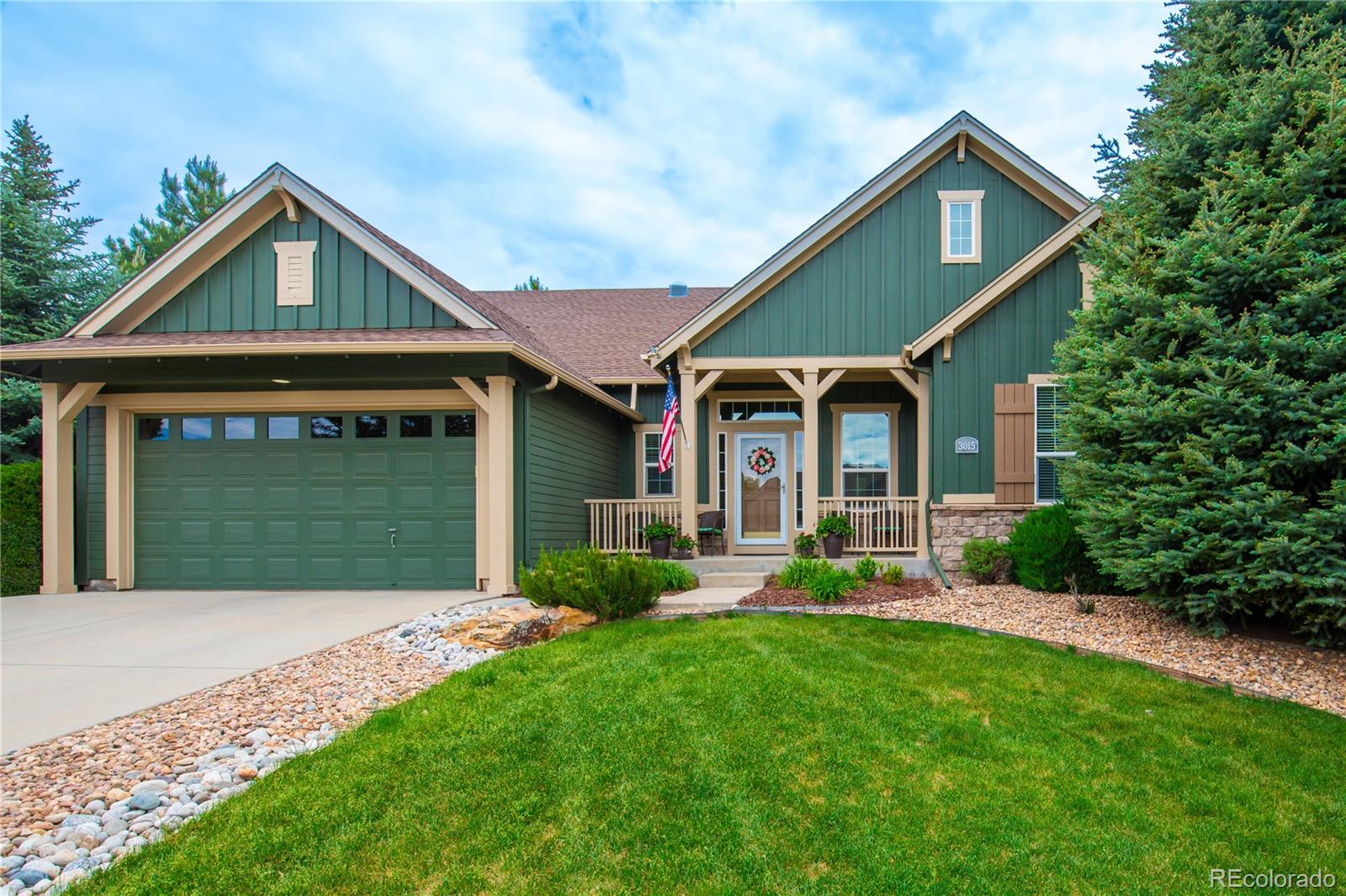 3015  cliff view court, Castle Rock sold home. Closed on 2024-09-20 for $730,000.