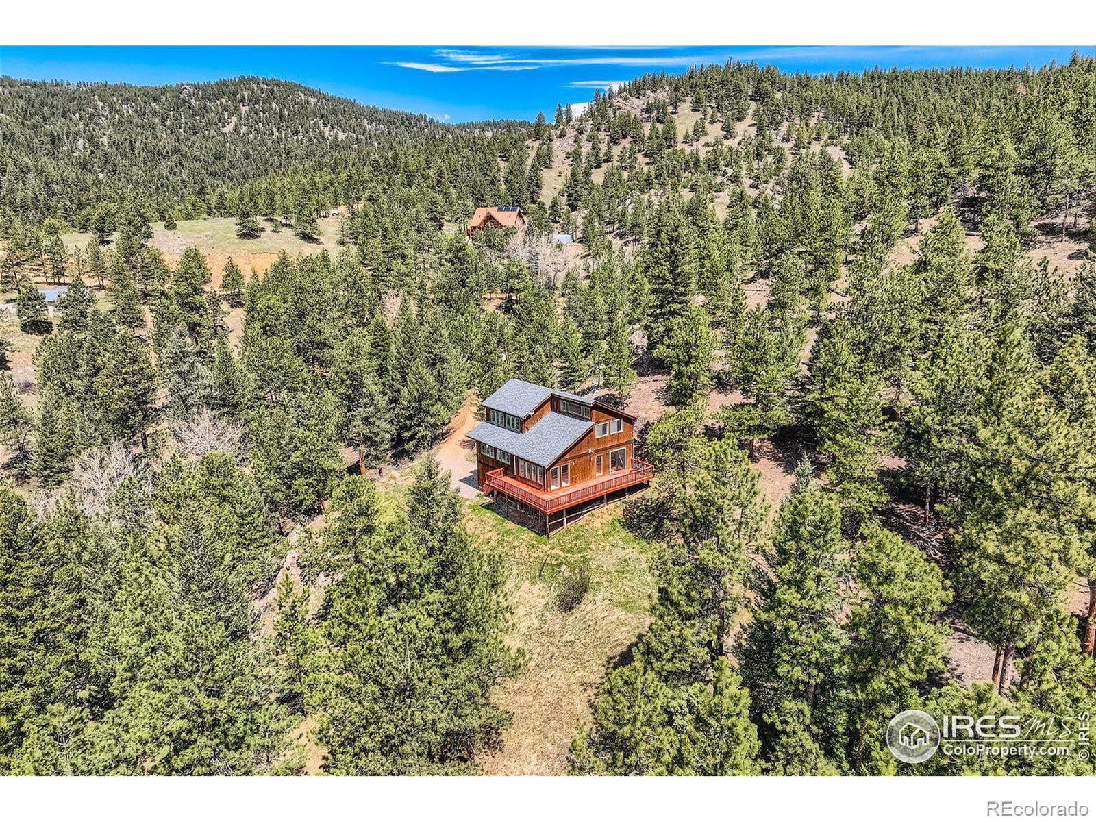 1406  Pika Road, boulder MLS: 4567891009706 Beds: 2 Baths: 3 Price: $649,000