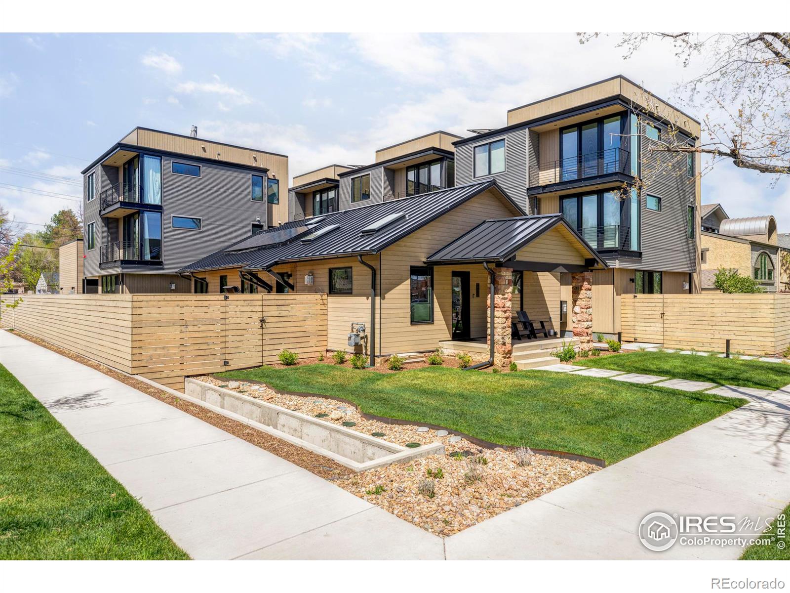 2705  Pine Street, boulder MLS: 4567891009719 Beds: 3 Baths: 2 Price: $1,600,000