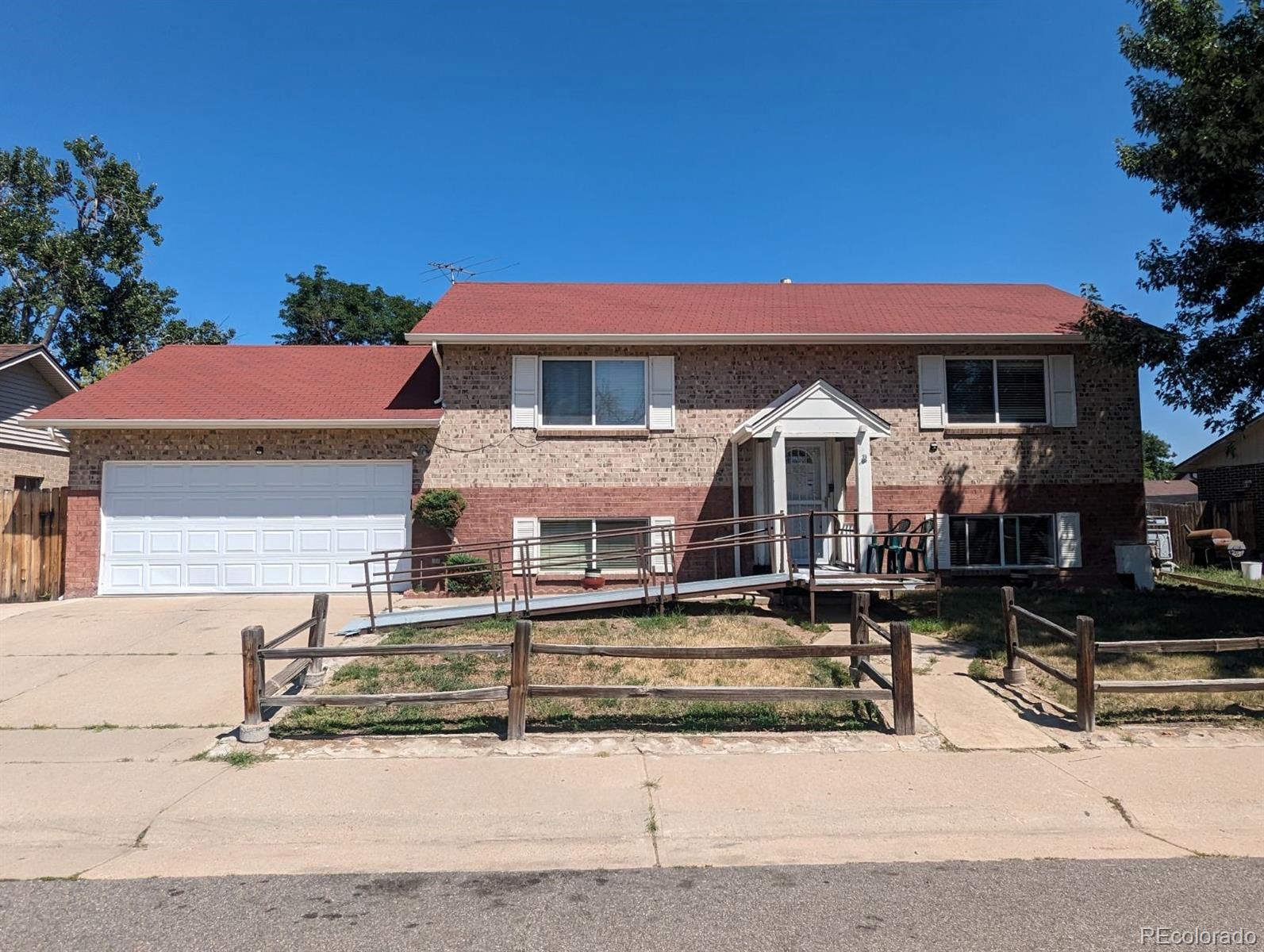 14963  Olmsted Drive, denver MLS: 3143541 Beds: 3 Baths: 2 Price: $359,000