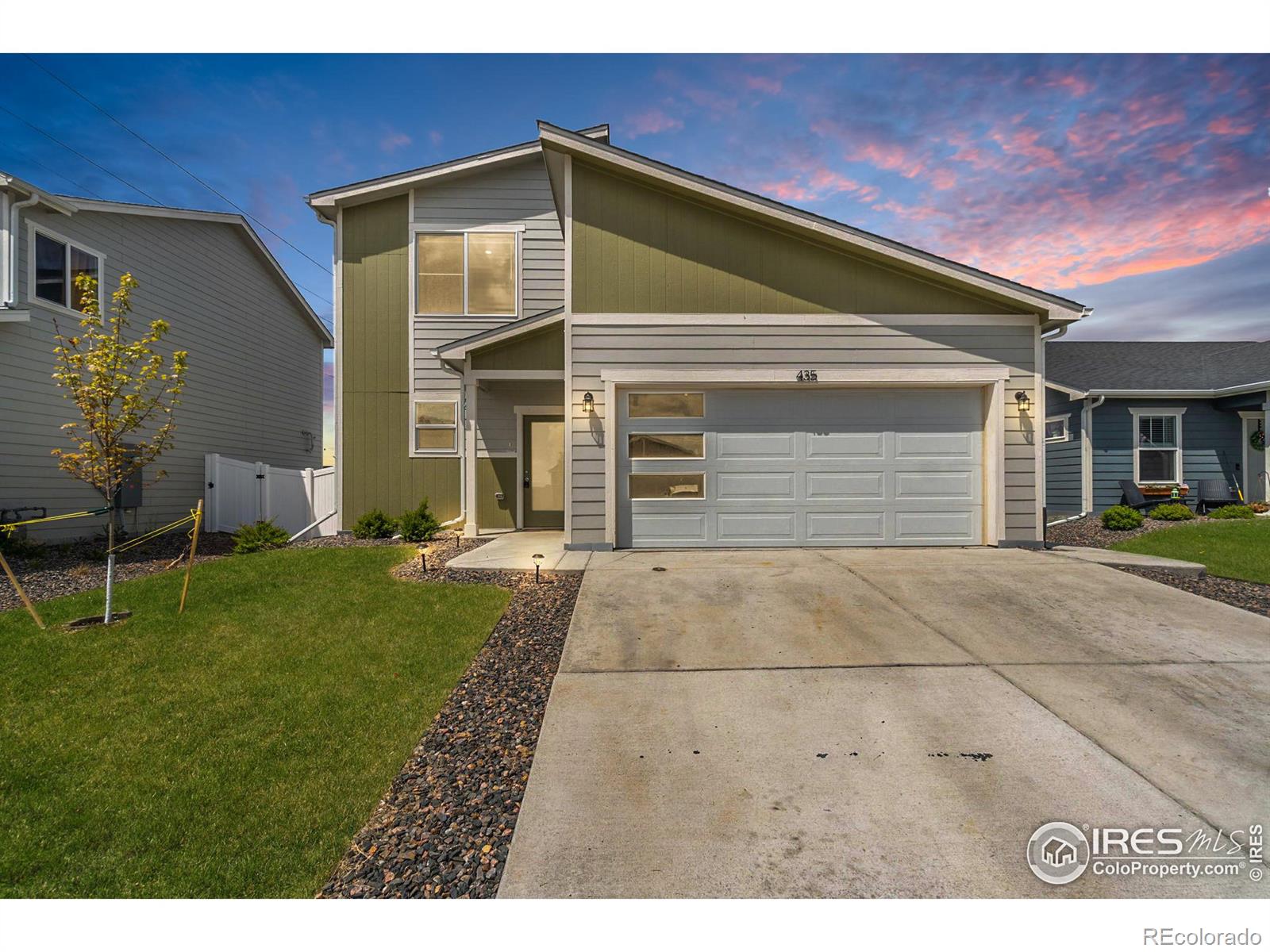 435  Beckwourth Avenue, fort lupton MLS: 4567891009821 Beds: 3 Baths: 3 Price: $460,000