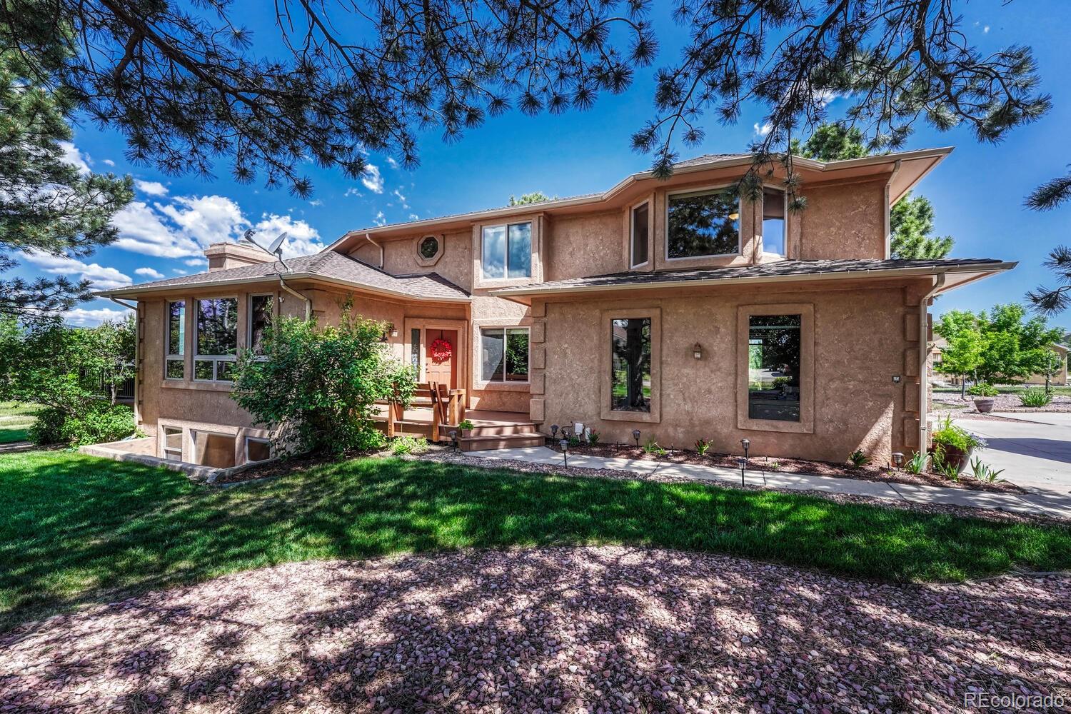 820  bowstring road, Monument sold home. Closed on 2024-09-16 for $830,000.