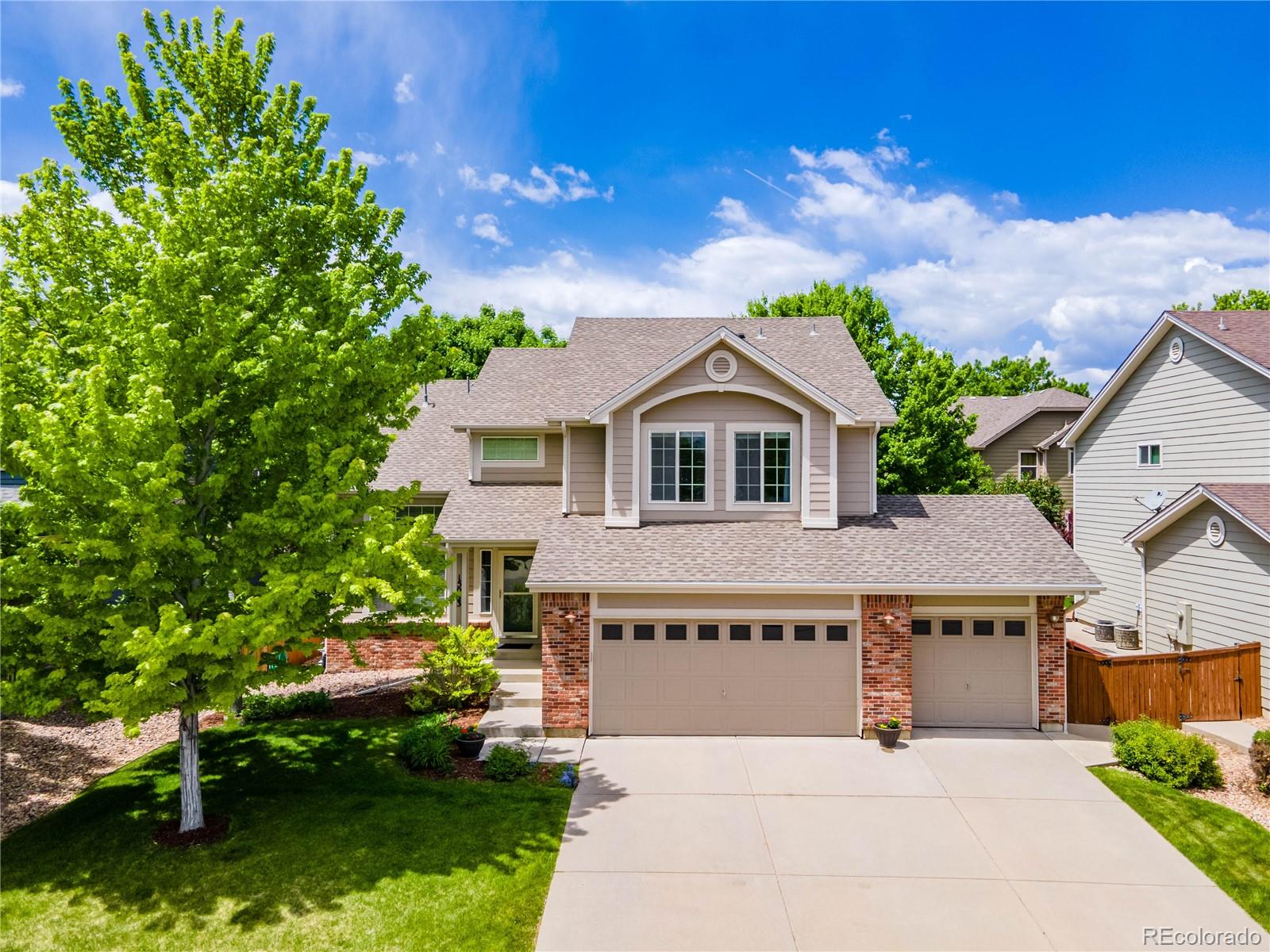 15063  Columbine Court, thornton MLS: 2779975 Beds: 5 Baths: 4 Price: $695,000